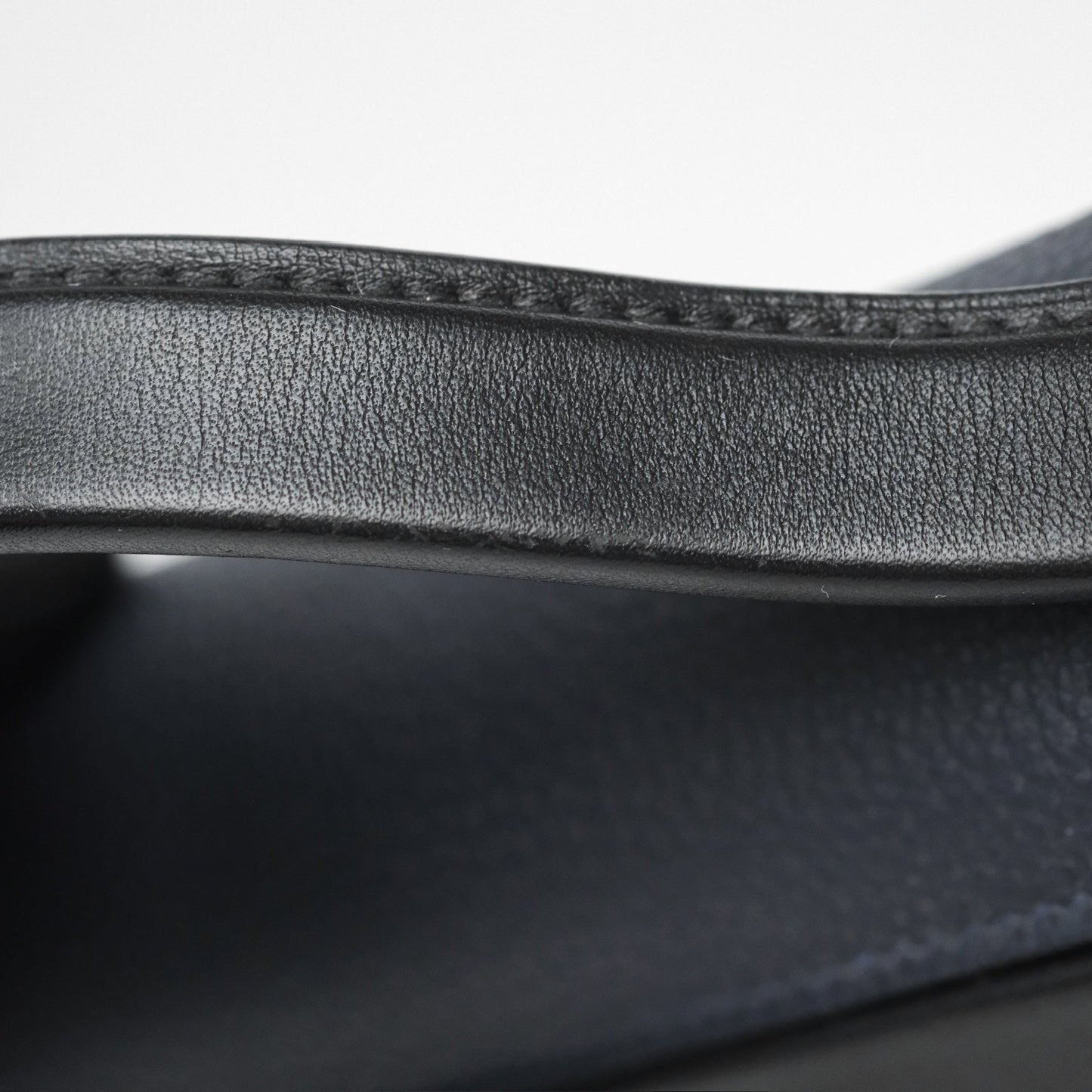 Hermès 24/24 29 Bleu Nuit 2Z / Noir Black 89 Togo/Swift Palladium Hardware