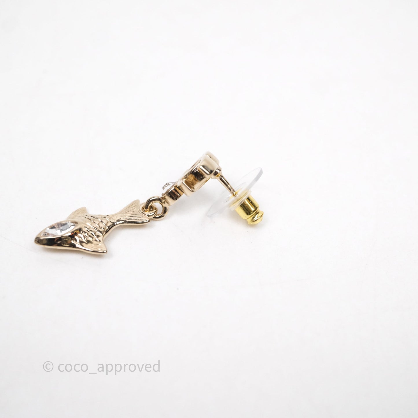 Chanel CC Crystals Shell Fish Drop Earrings Gold Tone 25C