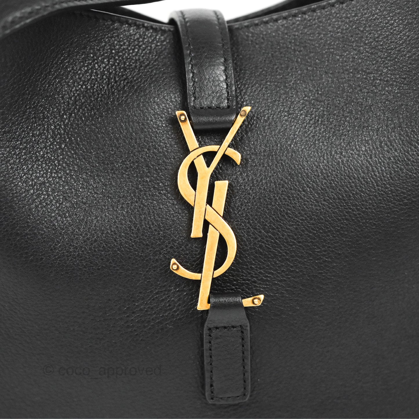 Saint Laurent Small ‘Le 5 a 7’ Hobo Bag Black Grained Leather