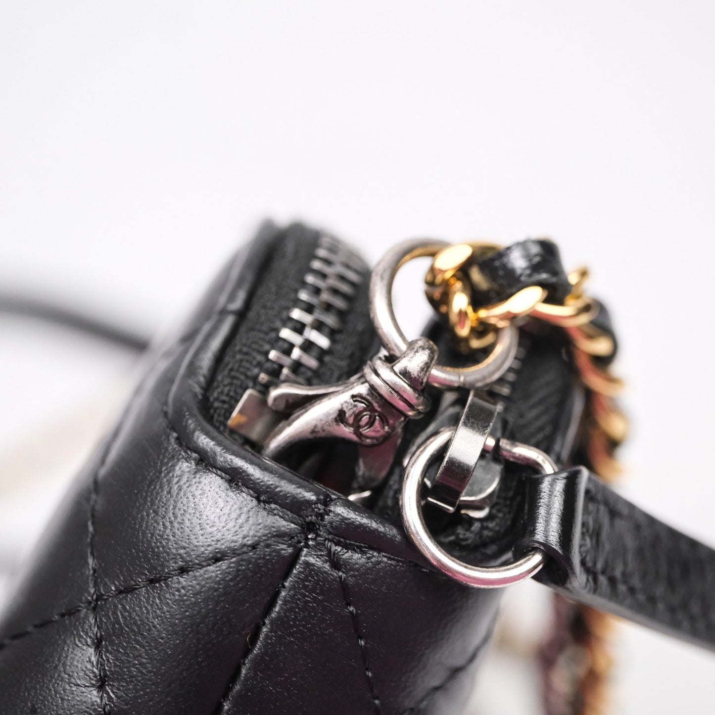 Chanel Gabrielle Clutch With Chain Aged Calfskin Black Mixed Hardware