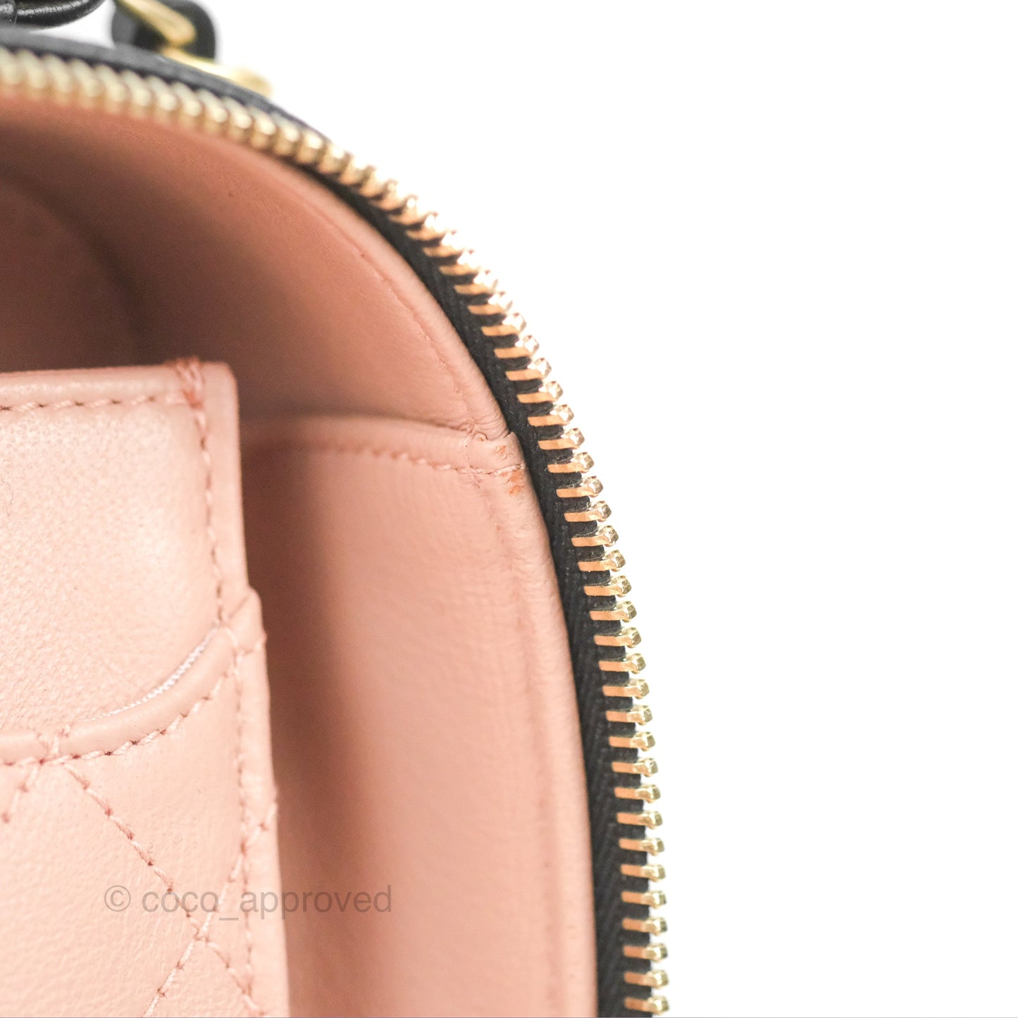 Chanel Quilted Large CC Filigree Vanity Case Black Caviar Gold Hardware