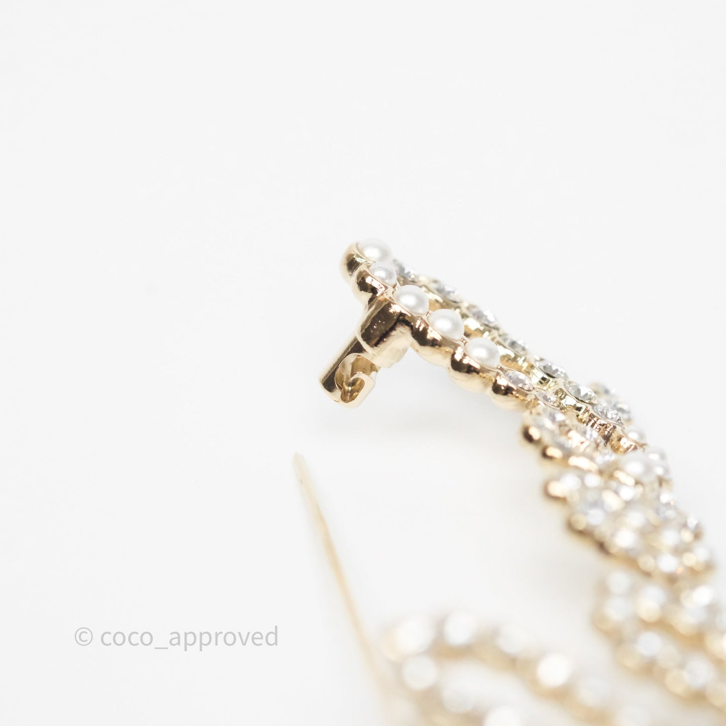 Chanel Logo Pearl Crystal Brooch Gold Tone 20V