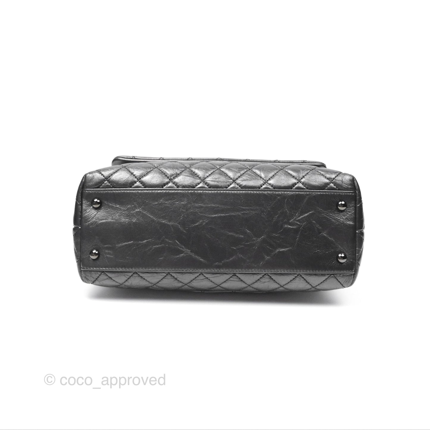 Chanel Medium Coco Handle Quilted Aged Calfskin Iridescent Dark Grey So Black Hardware