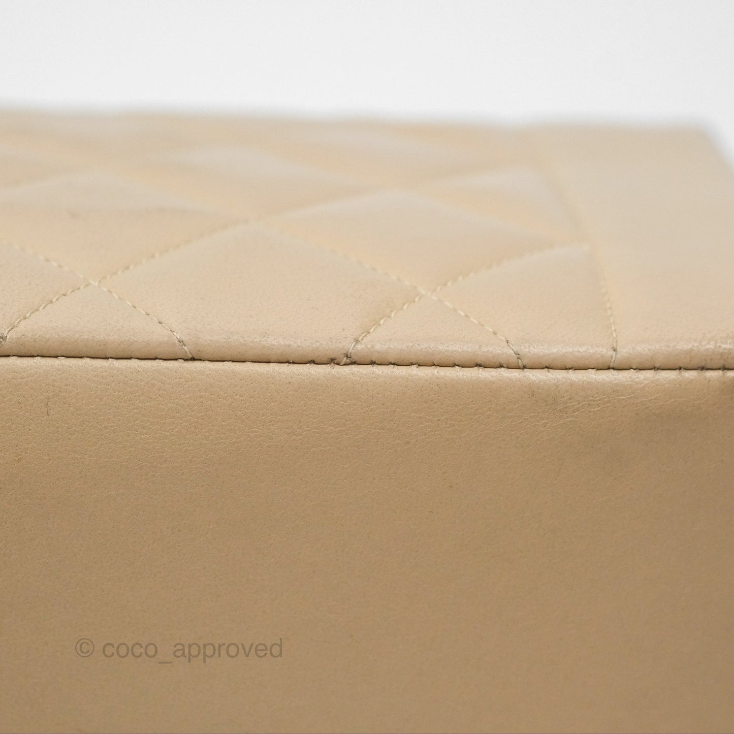 Chanel Vintage Small Quilted Classic Diana Flap Bag Beige Lambskin 24K Gold Hardware