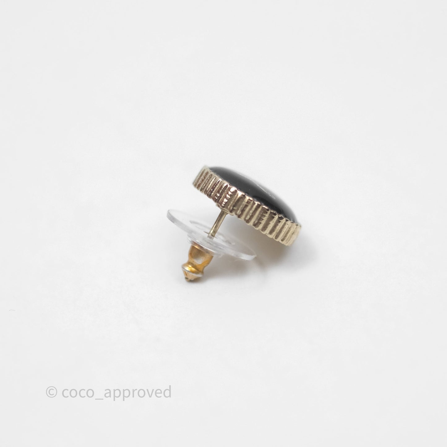Chanel Round Black CC Earrings Gold Tone 18V