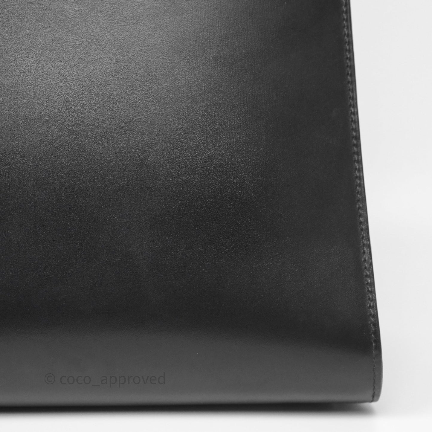 Delvaux Brillant L'Humour MM Black Calfskin