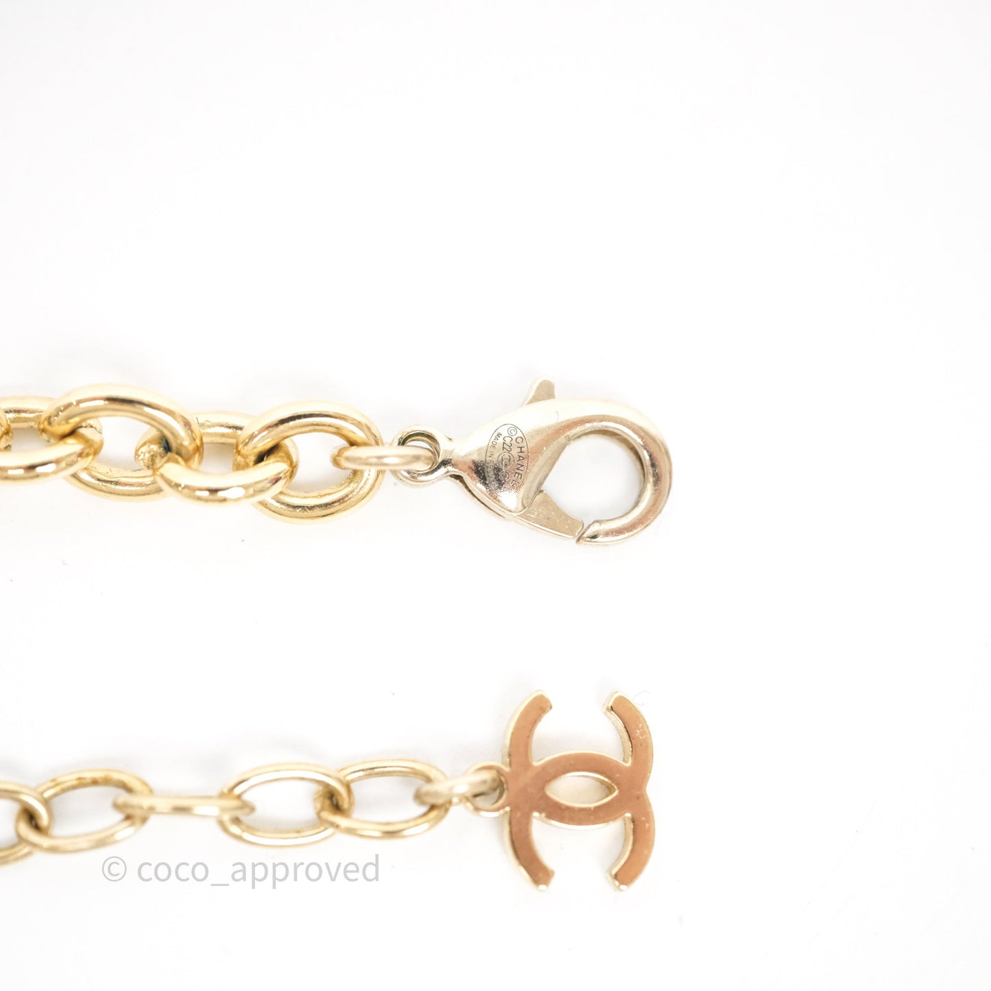 Chanel Round CC Necklace Gold Tone 22C