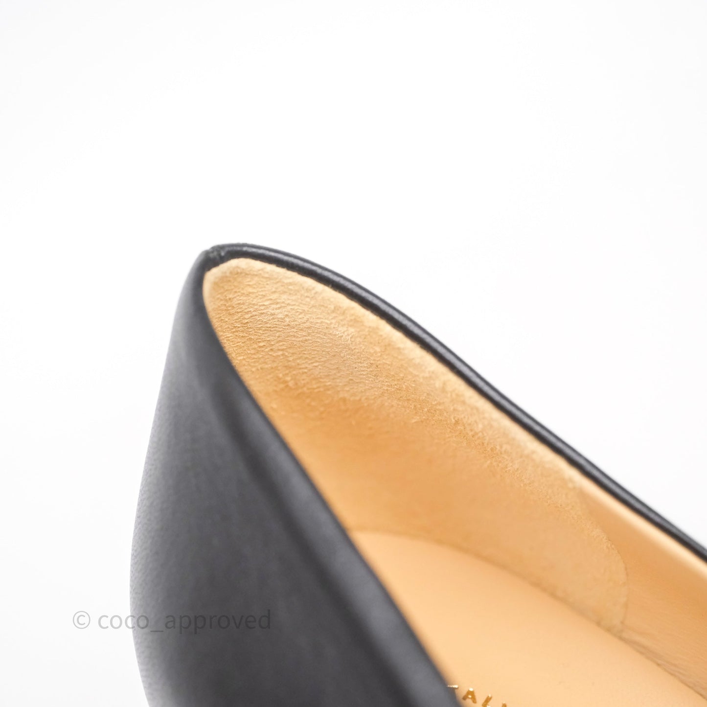 Chanel CC Cap Toe Pumps Heels Black Lambskin Size 38