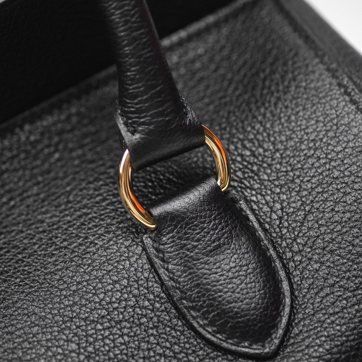 Hermès ToolBox 26 Noir 89 Taurillon Novillo Gold Hardware