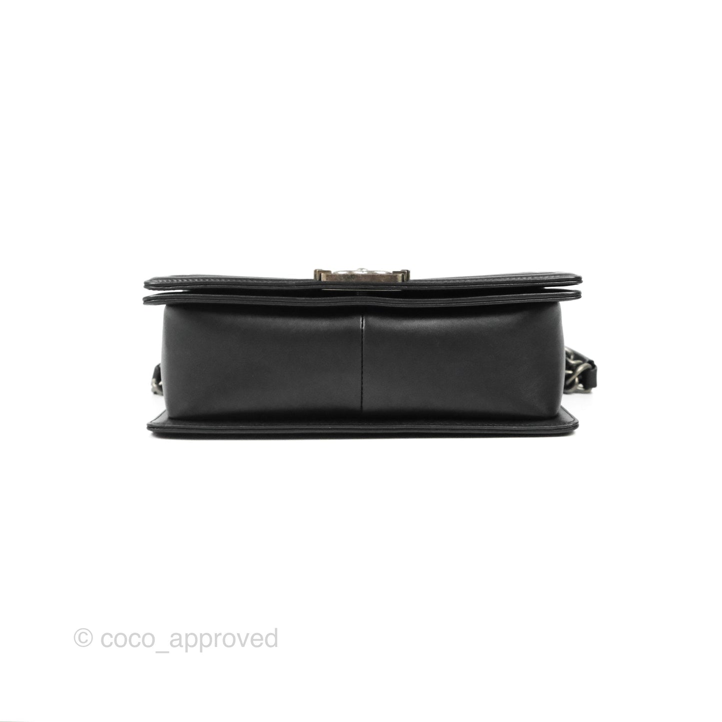 Chanel Quilted Medium Boy Black Calfskin Ruthenium Hardware