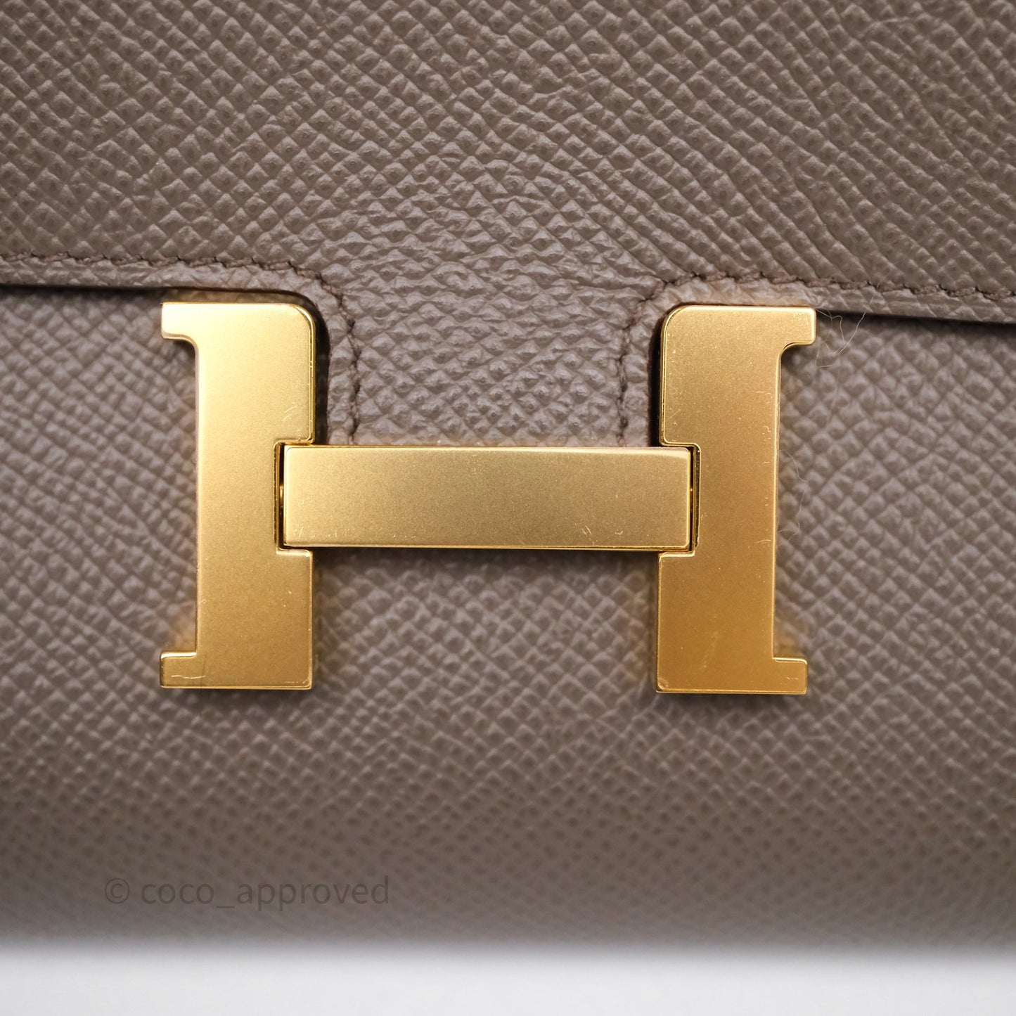 Hermès Constance To Go Wallet Gris Etain 8F Epsom Gold hardware