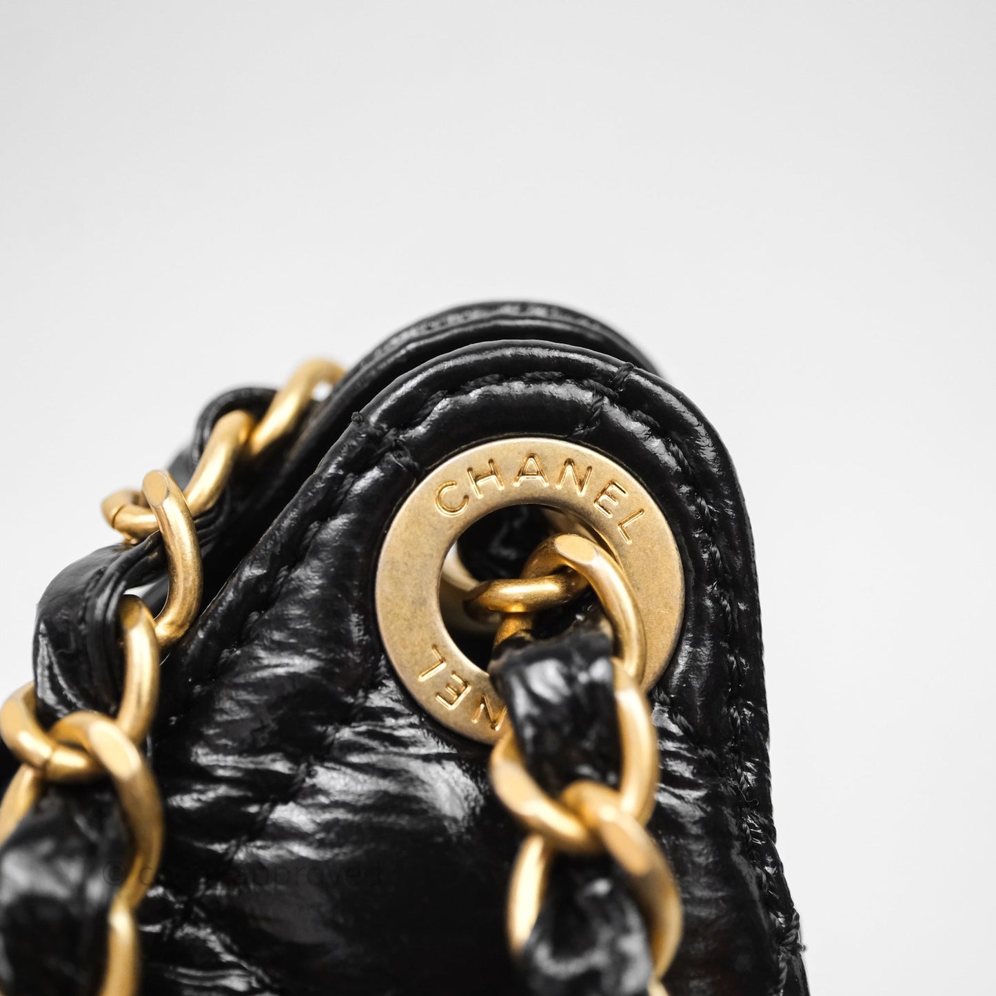 Chanel Medium Quilted Wavy CC Hobo Black Shiny Crumpled Calfskin Aged Gold Hardware
