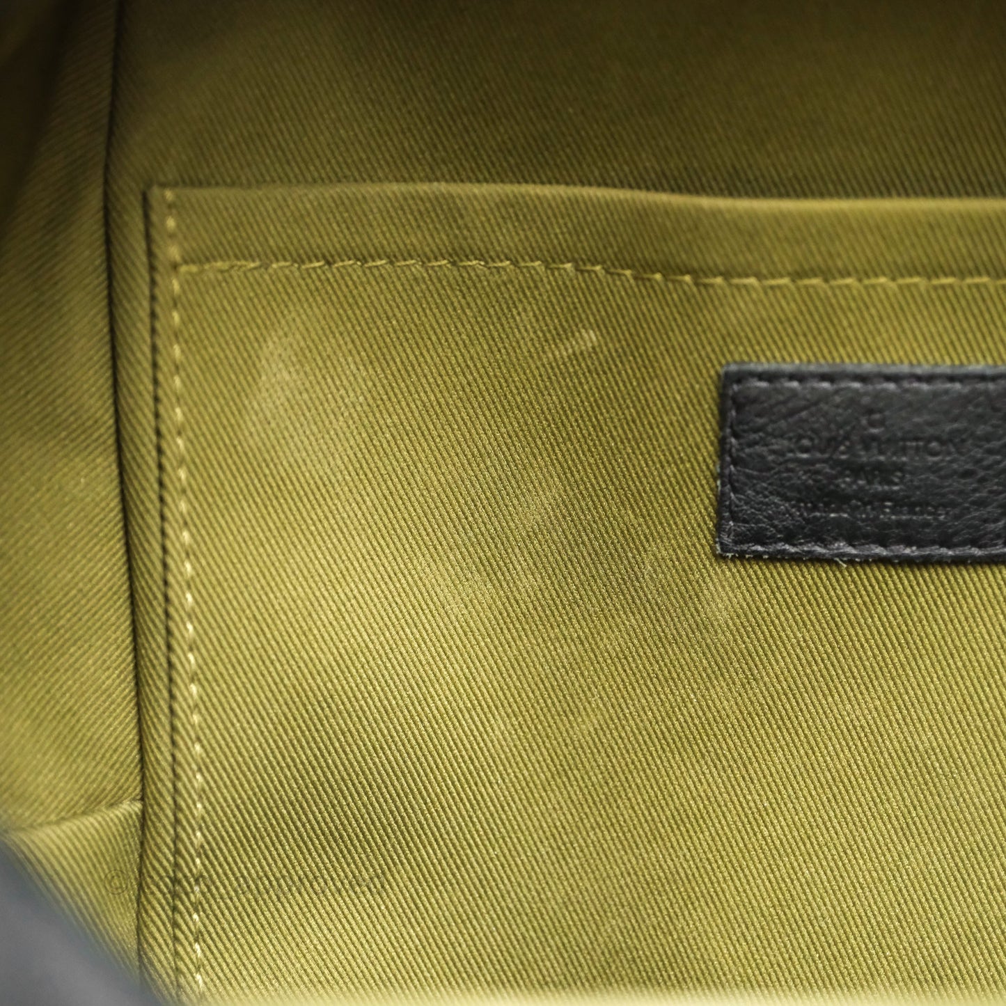 Louis Vuitton Palm Springs Backpack⁣ Monogram PM Infrarouge