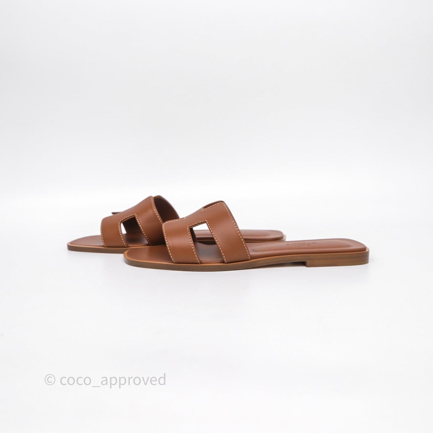 Hermès Oran Sandals Gold Size 36.5