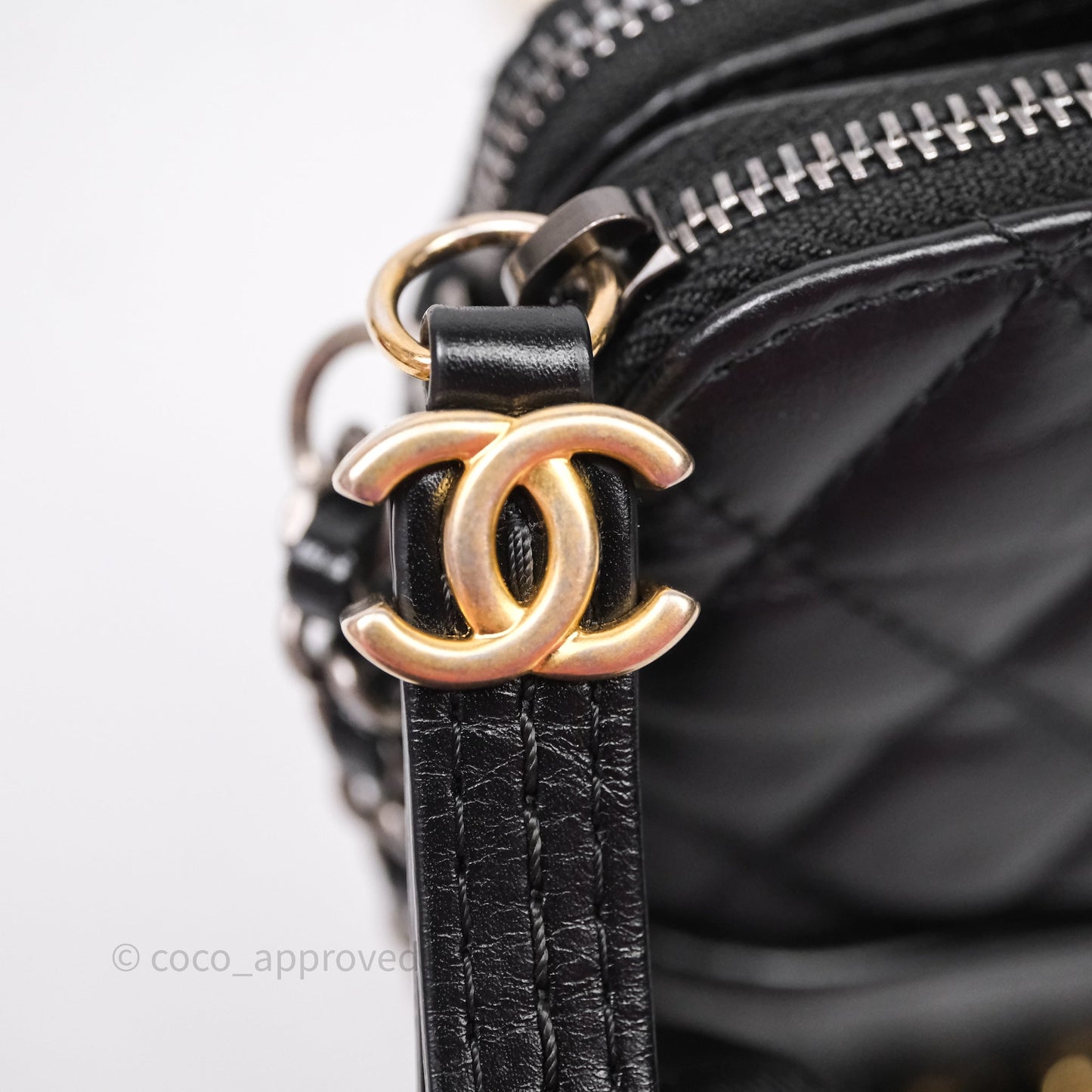 Chanel Gabrielle Clutch With Chain Aged Calfskin Black Mixed Hardware