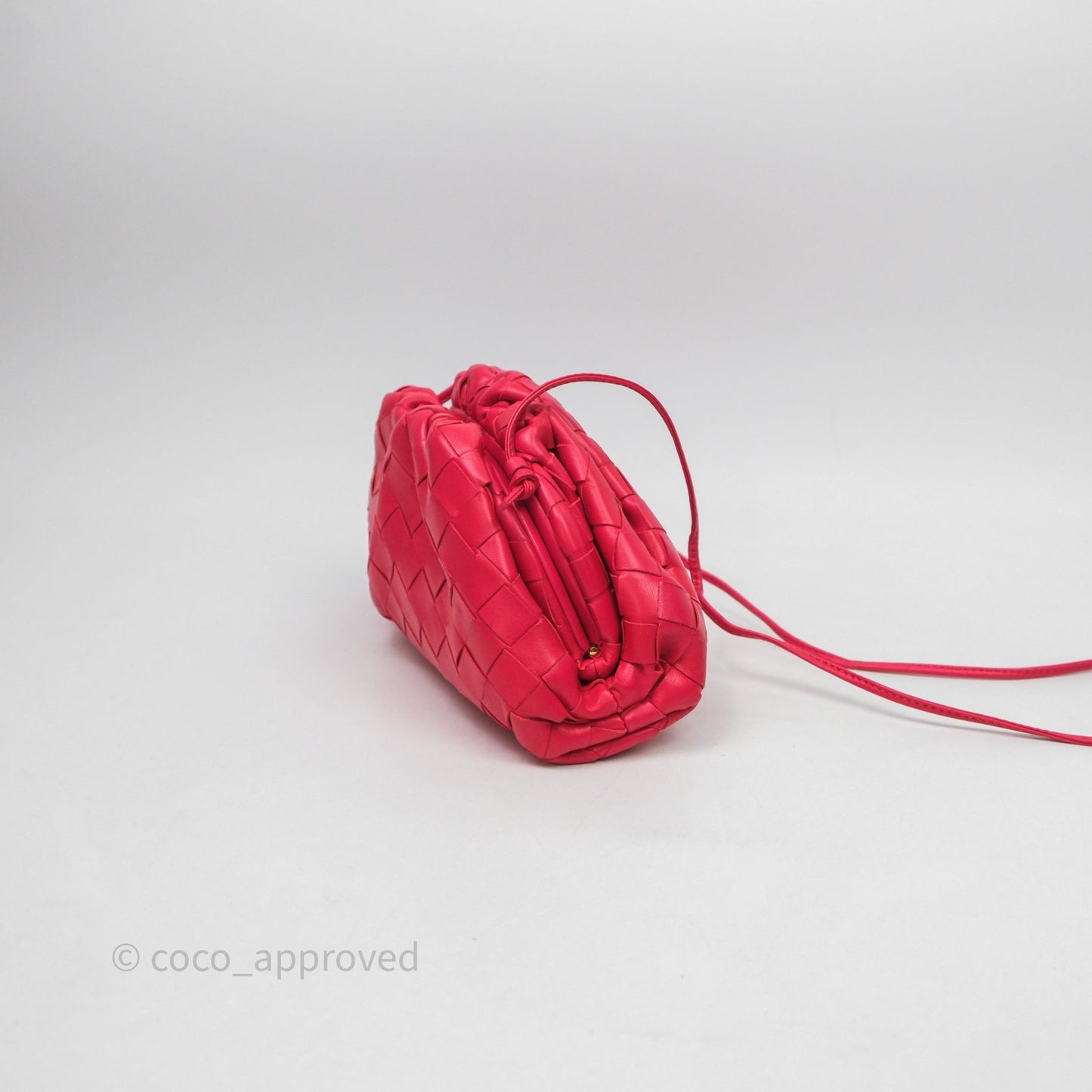 Bottega Veneta Mini Pouch Red Intrecciato Lambskin