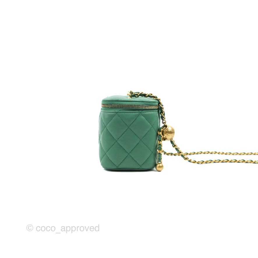 Chanel Vanity with Pearl Crush Chain Green Lambskin Aged Gold Hardware