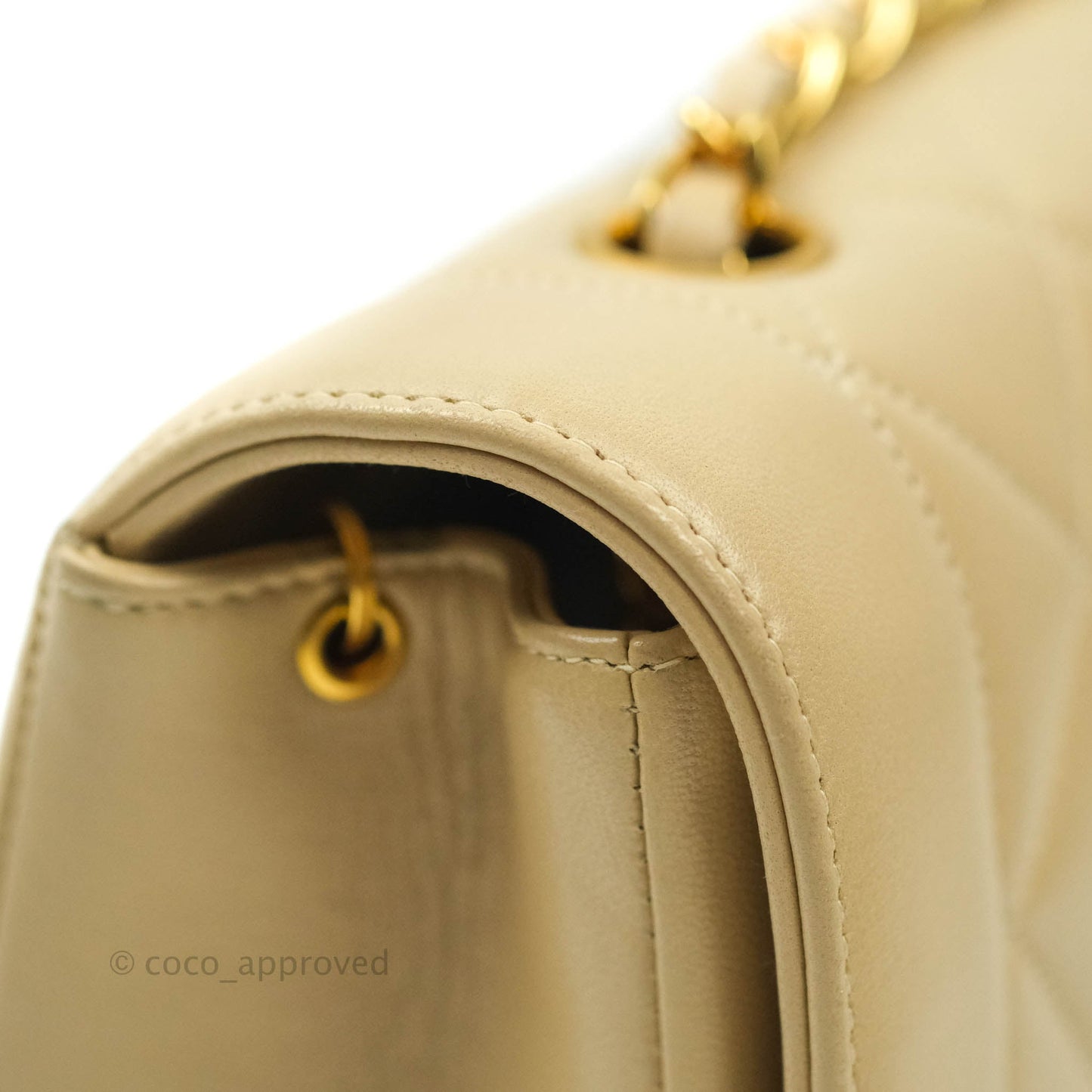 Chanel Vintage Small Quilted Classic Diana Flap Bag Beige Lambskin 24K Gold Hardware