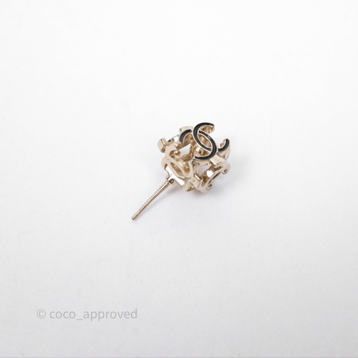 Chanel CC Gold/Black Cube Earrings Gold Tone 22K