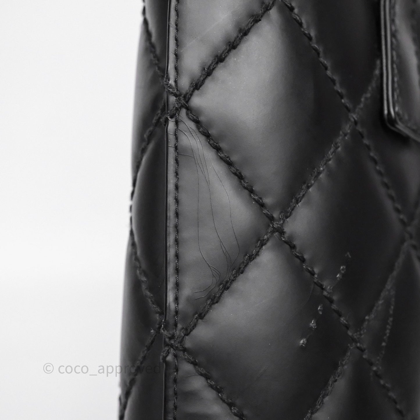 Chanel Vintage Quilted CC Tote Bag Matte Black Calfskin Gold Hardware