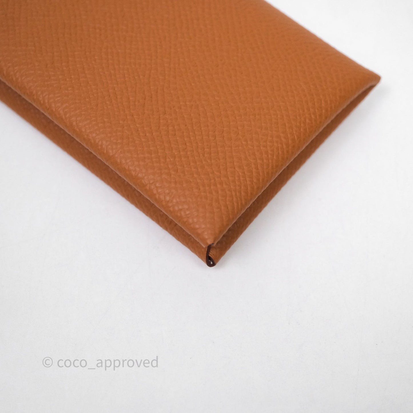 Hermès Calvi Card Holder Gold Epsom