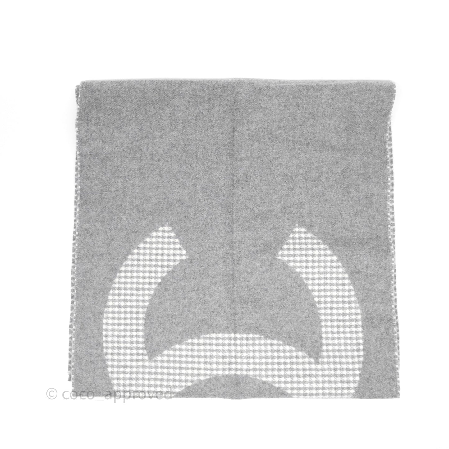Chanel CC Reversible Cashmere Scarf Grey/ White 23B