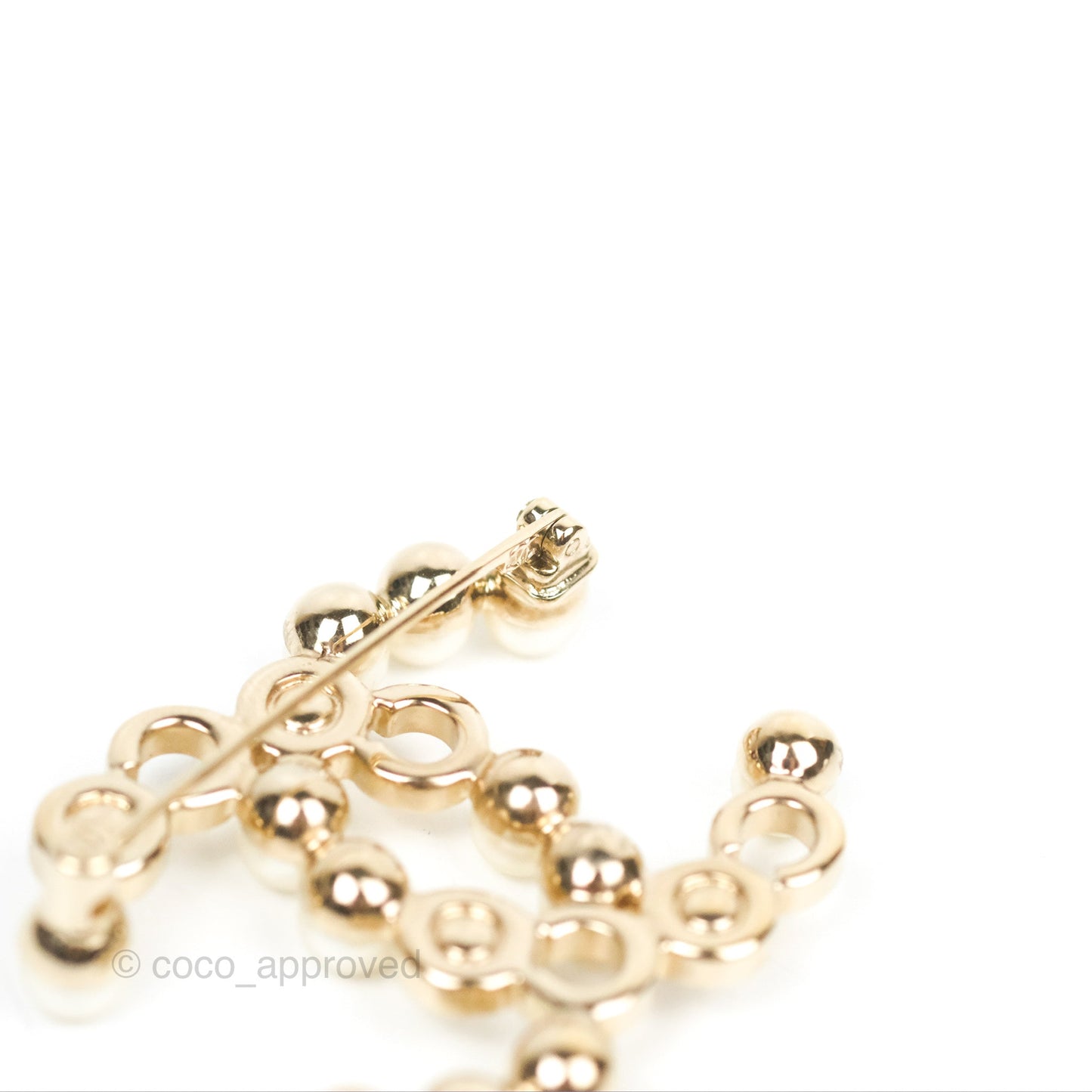 Chanel CC Coco Pearl Brooch Gold Tone 21P