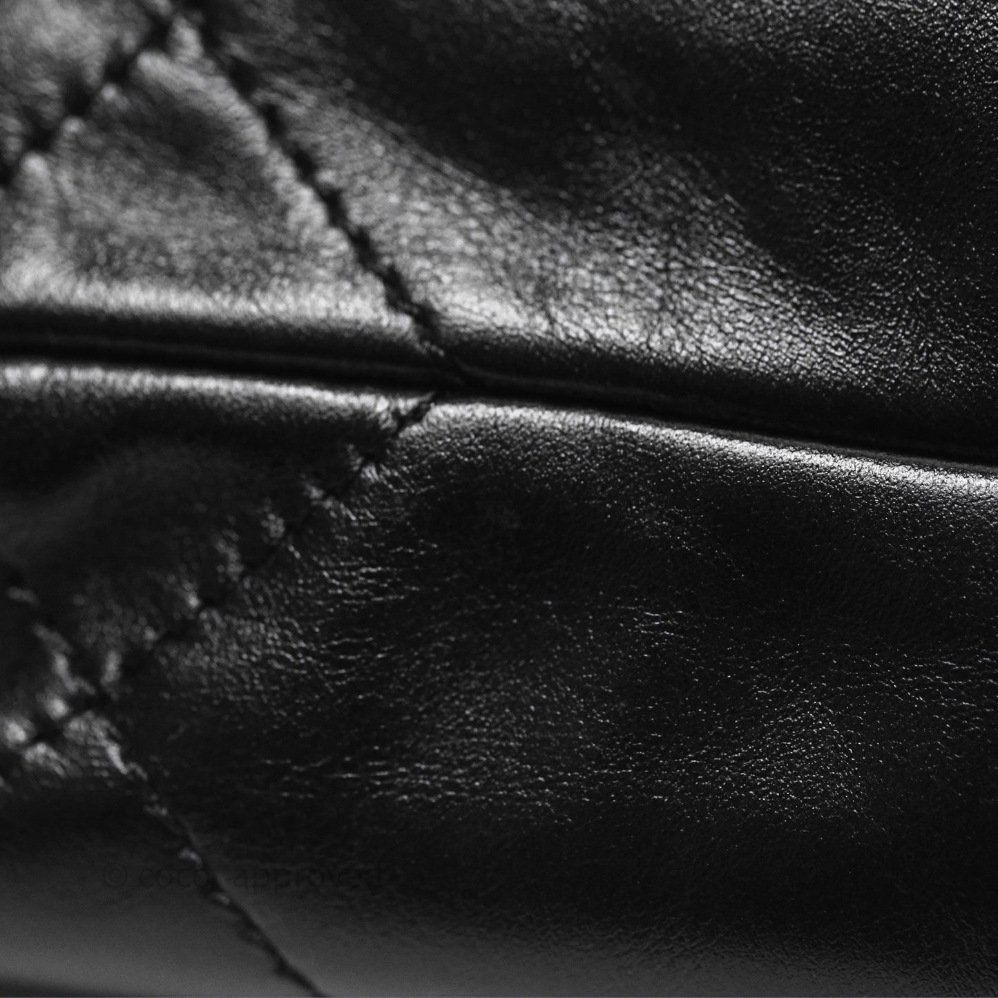 Chanel 22 Mini Bag Black Crumpled Calfskin Aged Gold Hardware