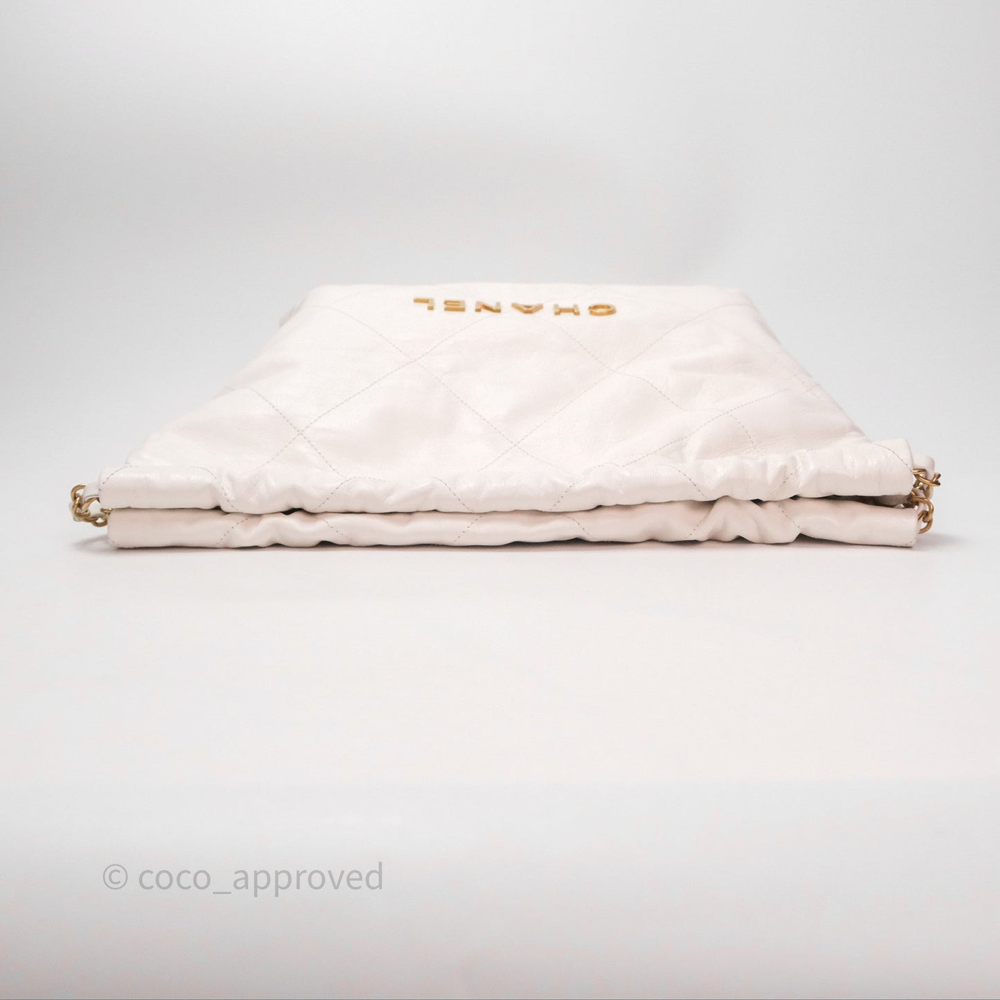 Chanel 22 Small White Shiny Calfskin Aged Gold Hardware