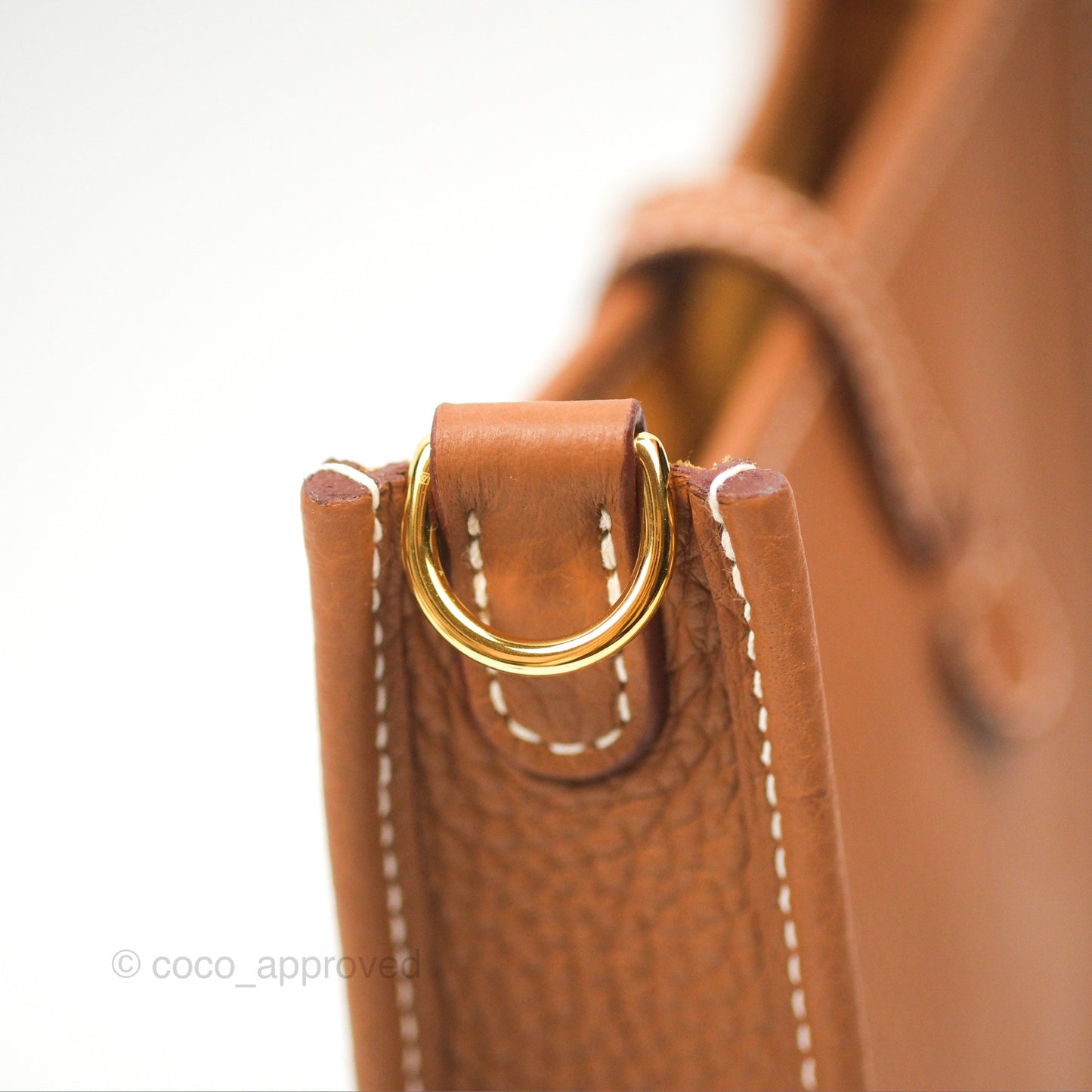 Hermès Mini Evelyne 16 Gold Clemence Gold Hardware