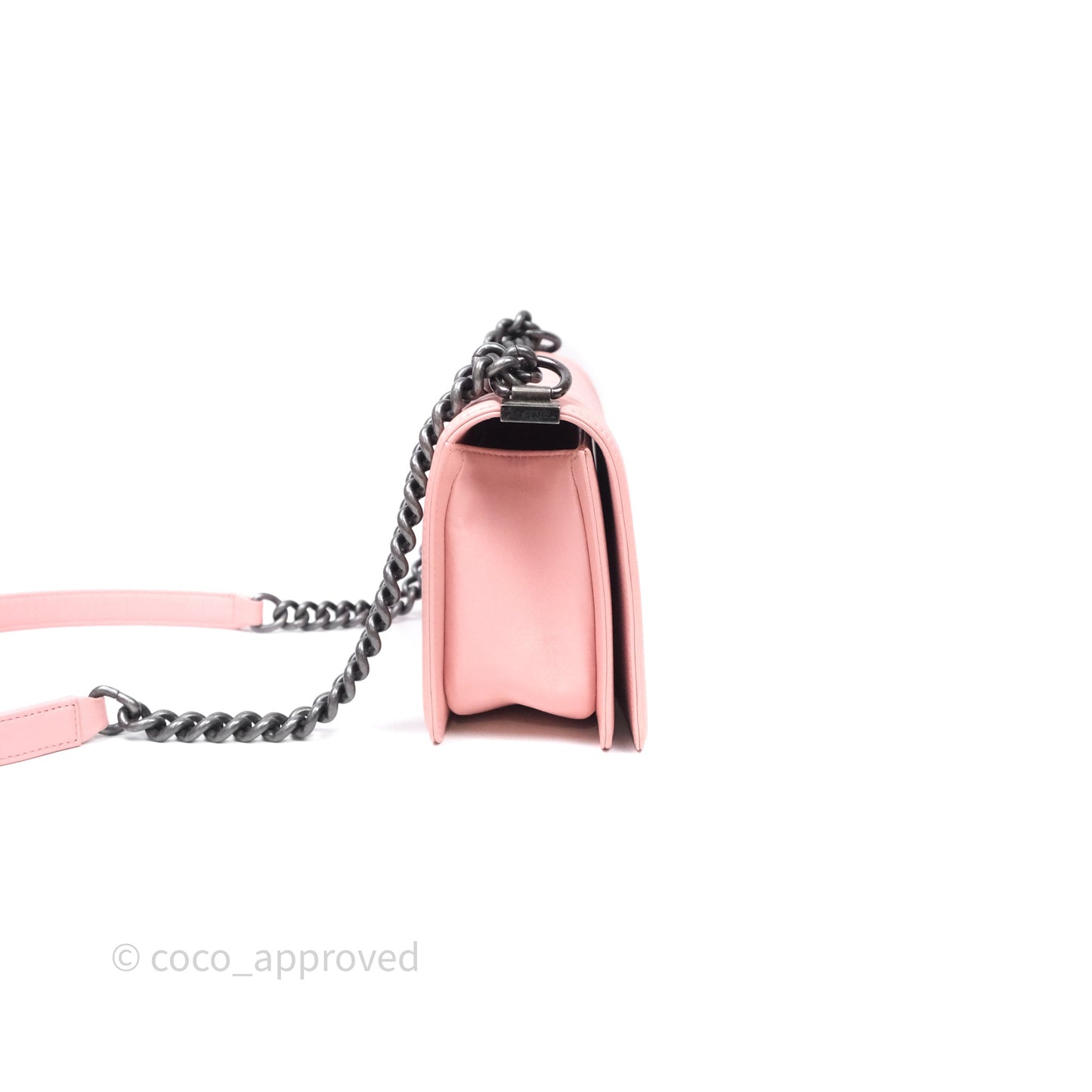 Chanel Quilted Medium Boy Pink Lambskin Ruthenium Hardware