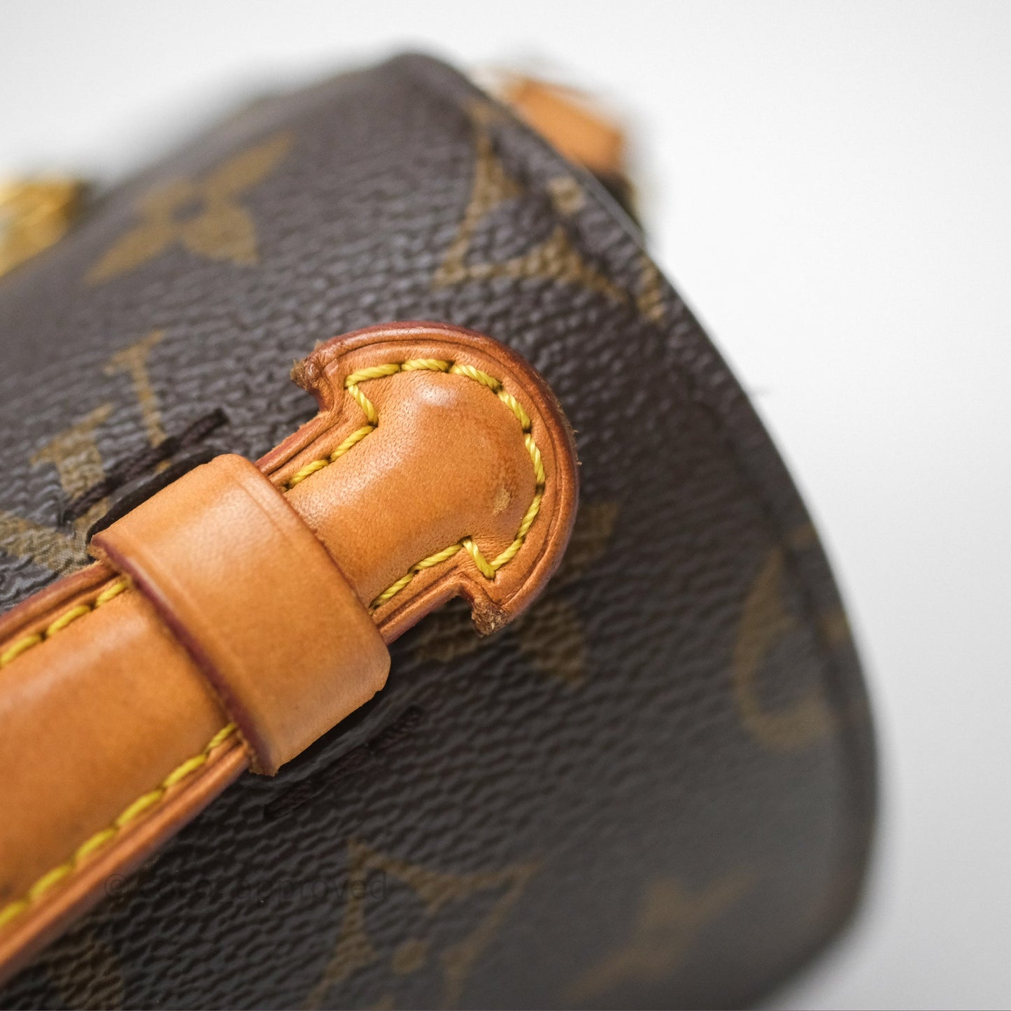 Louis Vuitton Pochette Metis Monogram Canvas