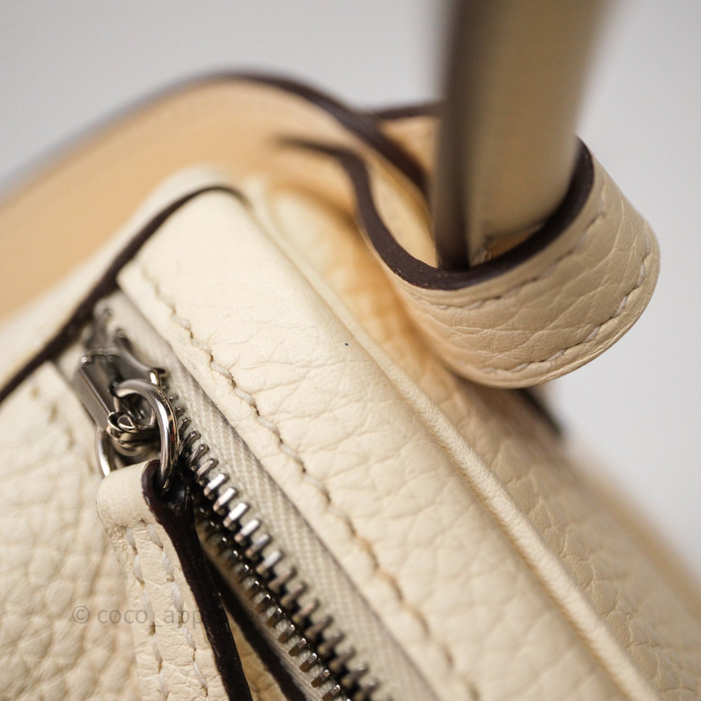 Hermès Lindy 26 Nata I2 Taurillon Clemence Palladium Hardware