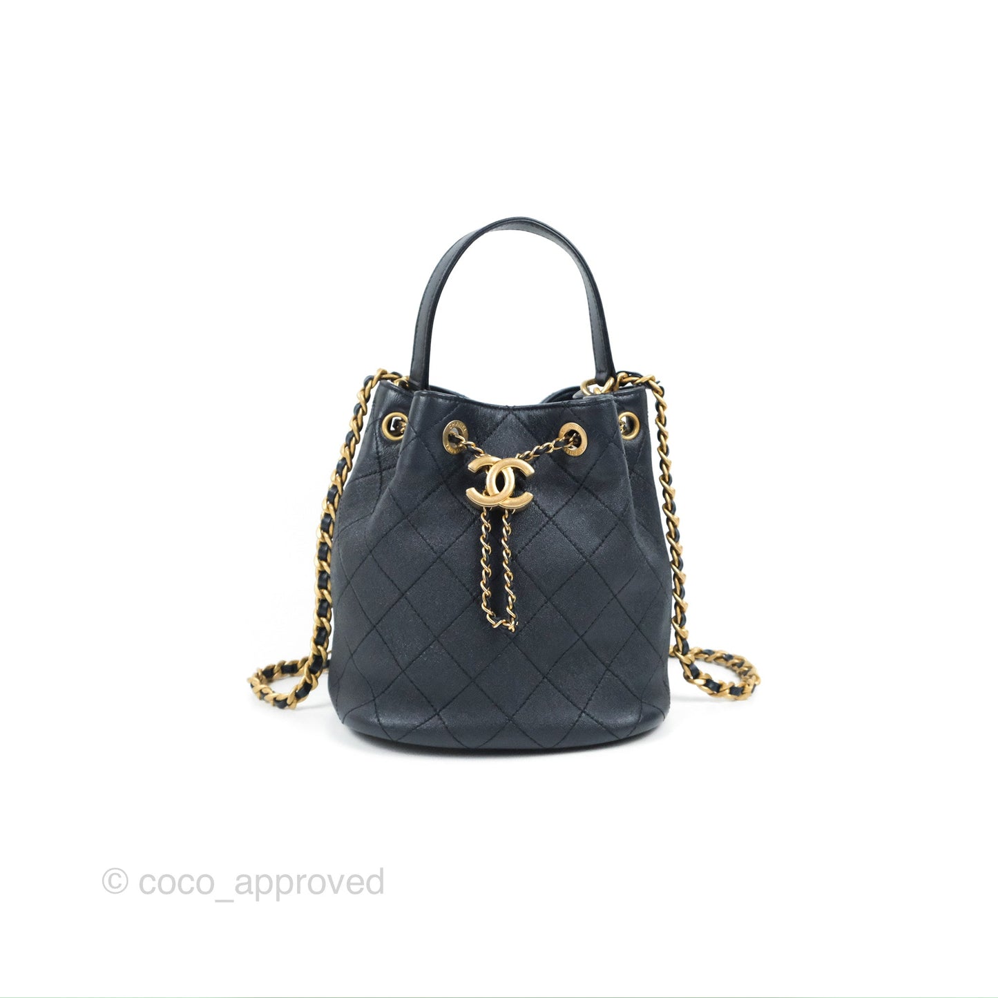 Chanel Quilted Top Handle Drawstring Bucket Bag Iridescent Navy Calfskin Aged Gold Hardware