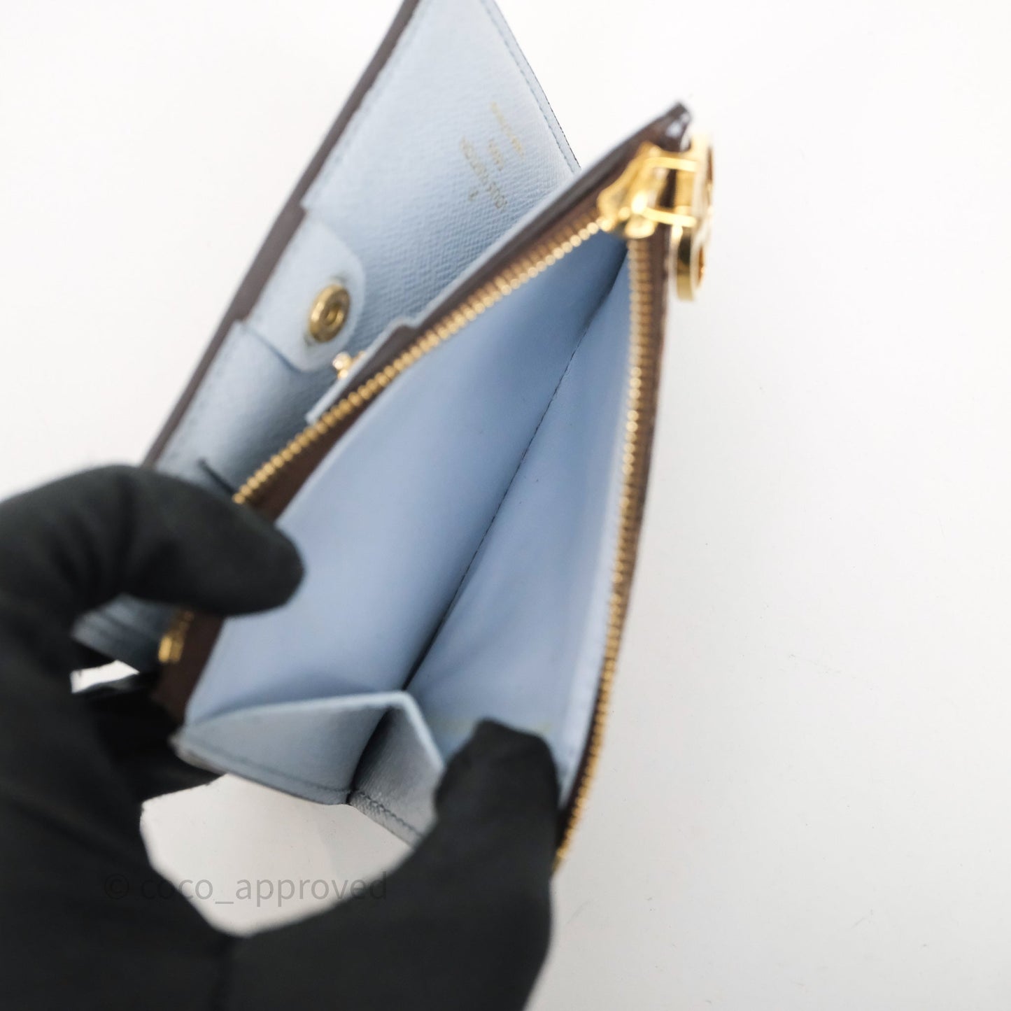 Louis Vuitton Lisa Wallet Monogram