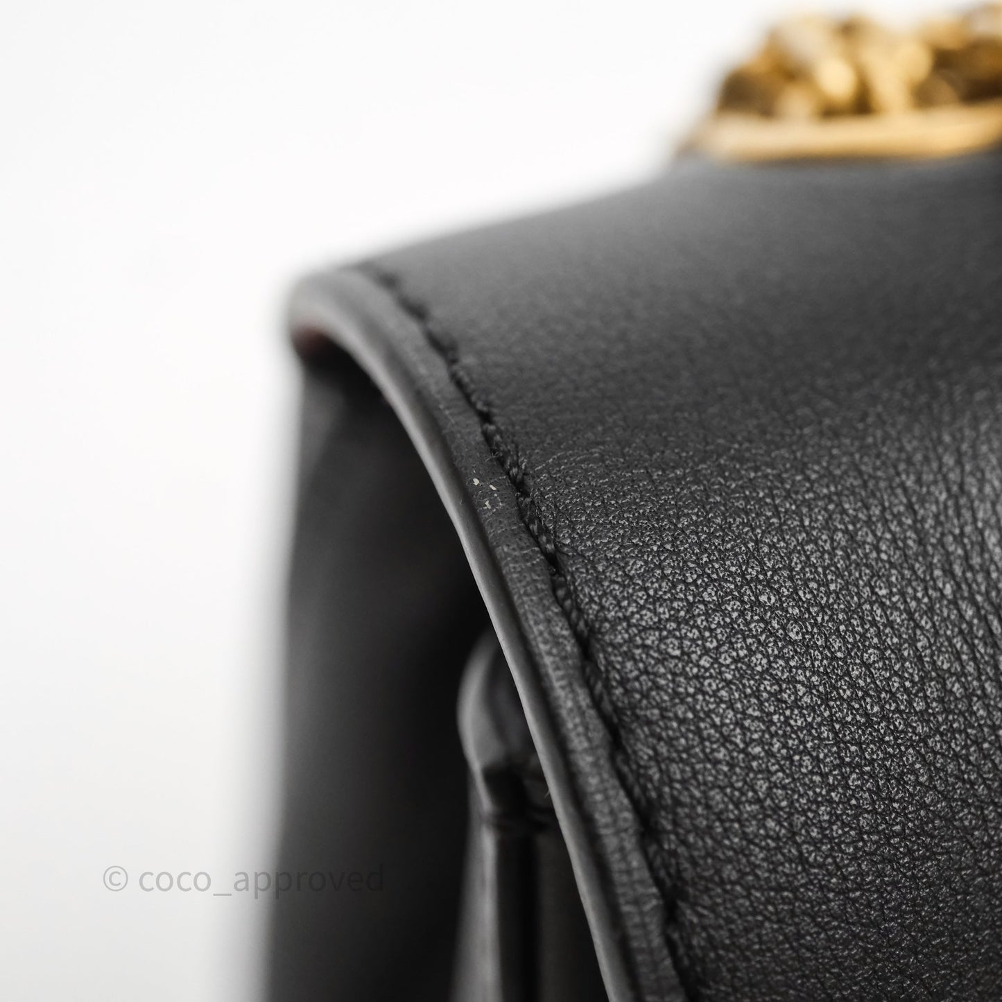 Chanel Paris-Hamburg Charm Nude Reissue 2.55 Medallion Flap 226 Black Calfskin