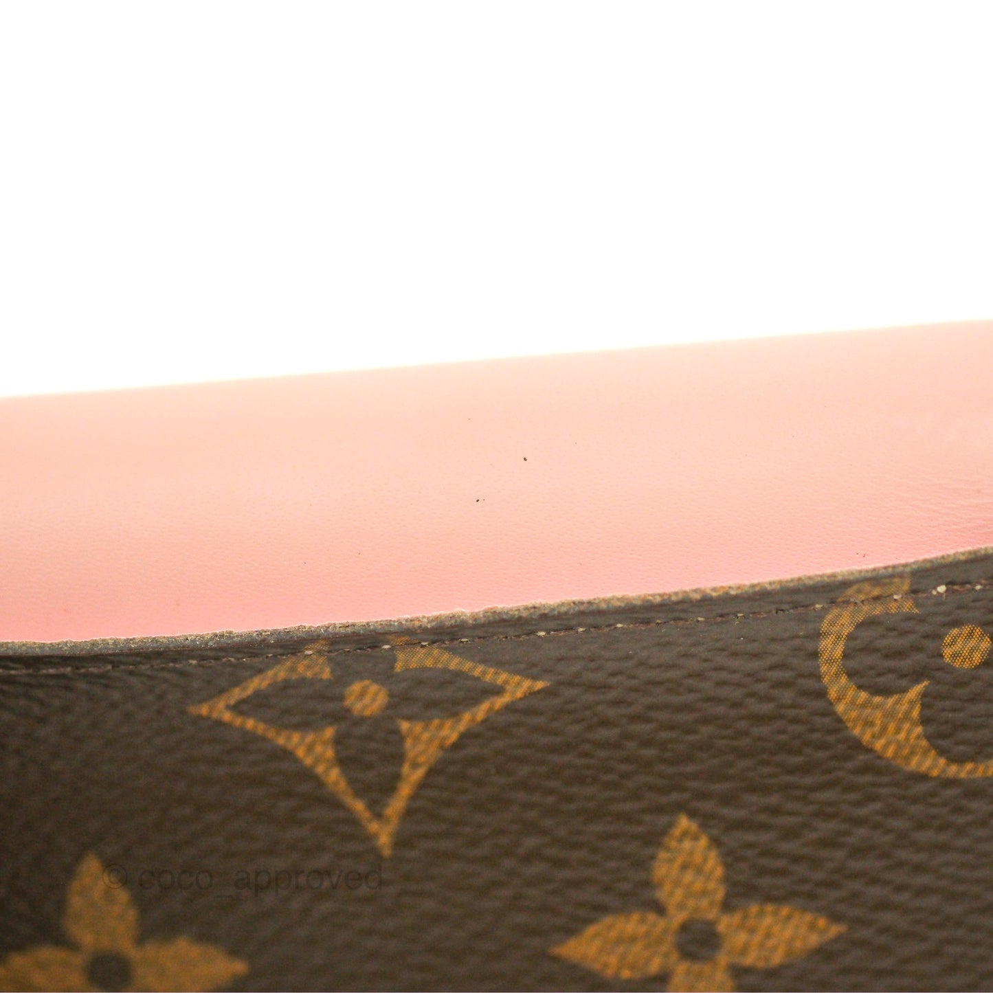 Louis Vuitton Zoé Wallet Rose Monogram Canvas