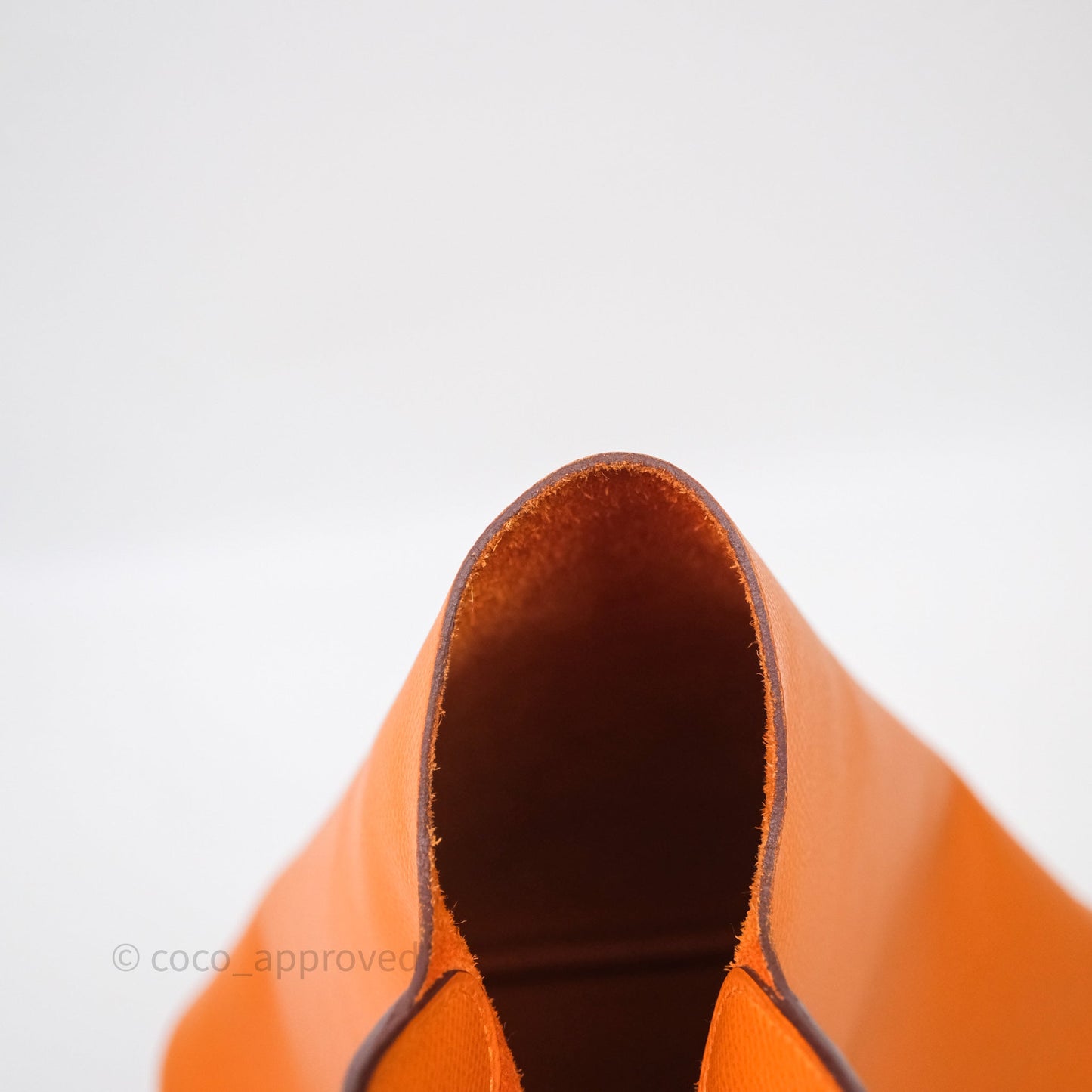 Hermès Tressage De Cuir Picotin Lock 22 Abricot I9/ Rose Azalée 8W/ Gold 37 Epsom Palladium Hardware