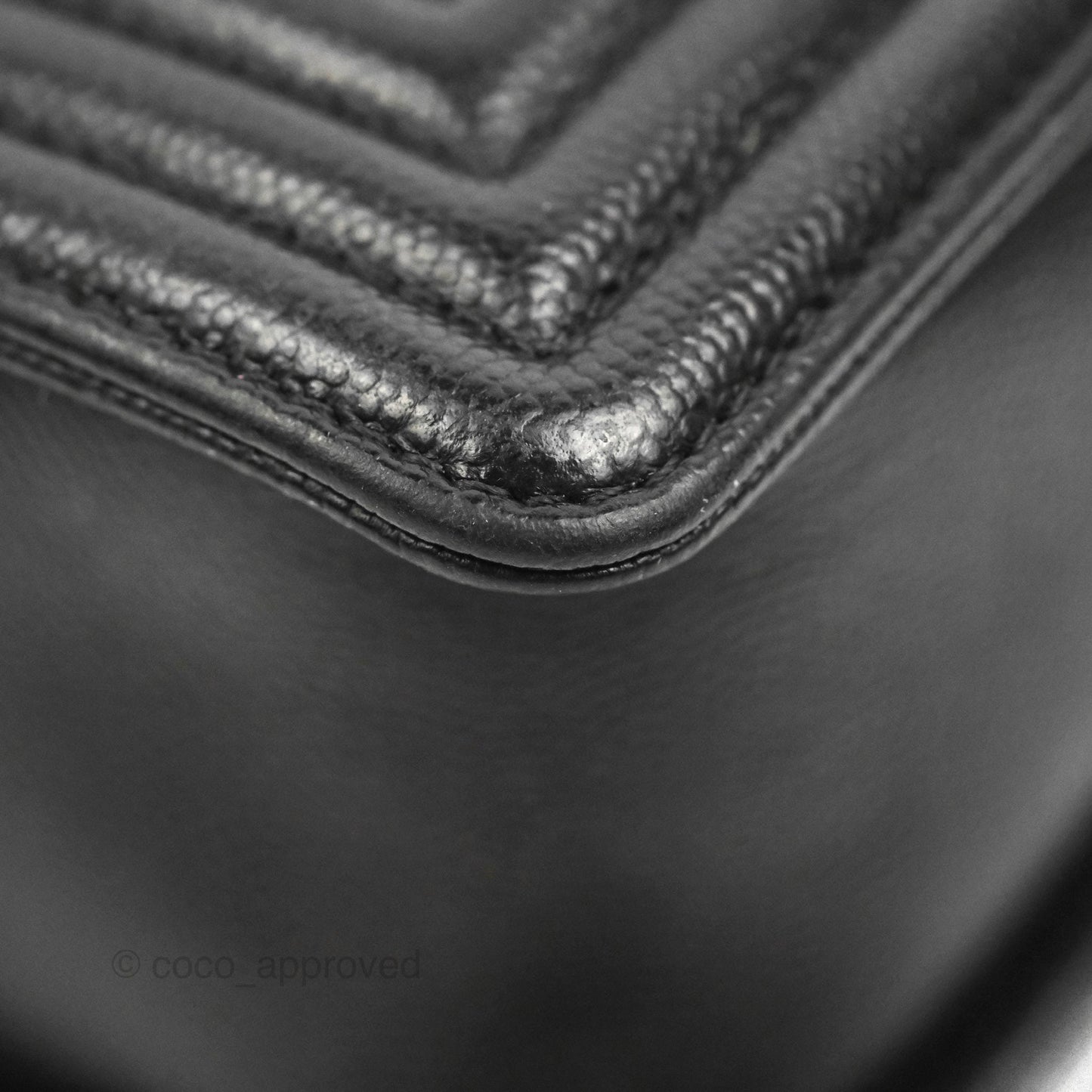 Chanel Quilted New Medium Boy Black Caviar Ruthenium Hardware