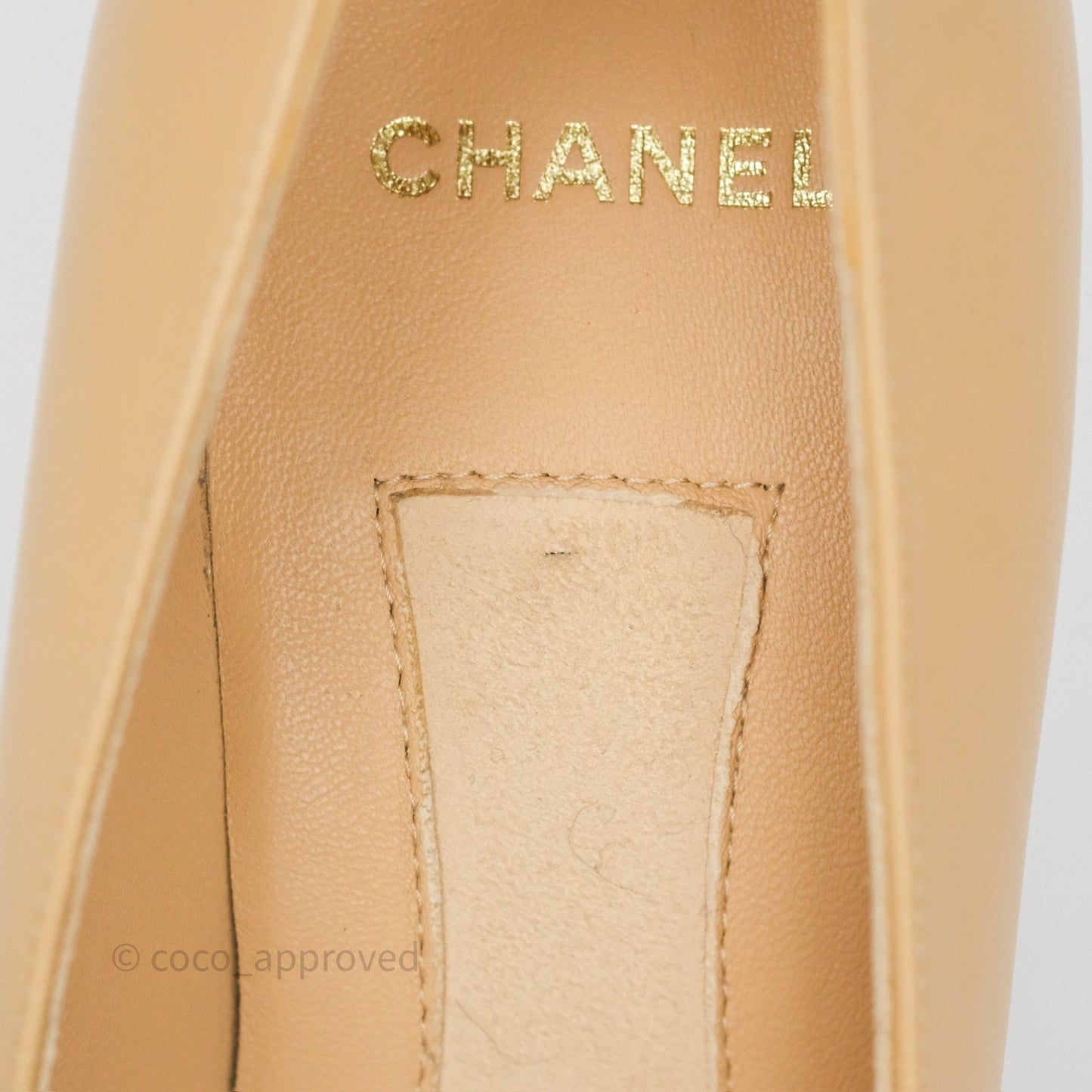 Chanel Beige Toe Pointed Black Pump Heels With Pearl Size 36.5C