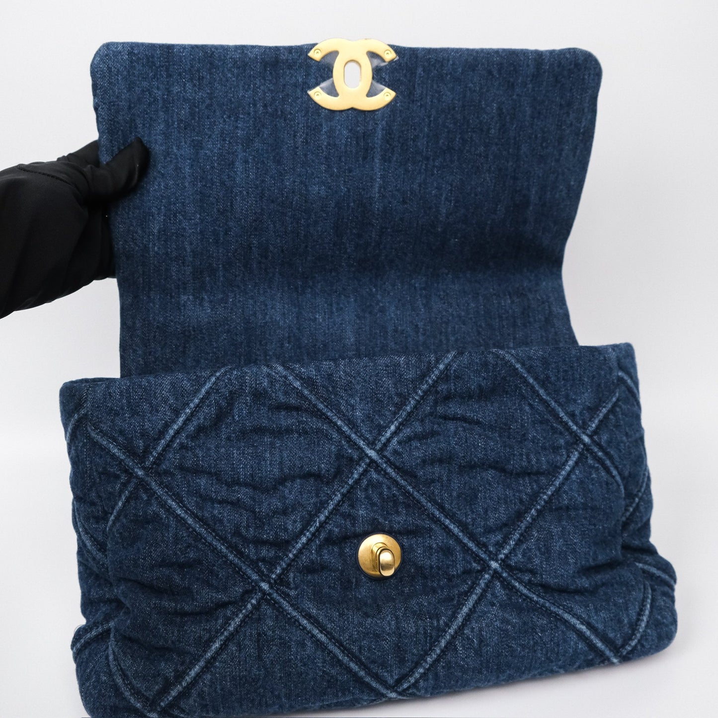 Chanel 19 Medium Dark Denim Mixed Hardware