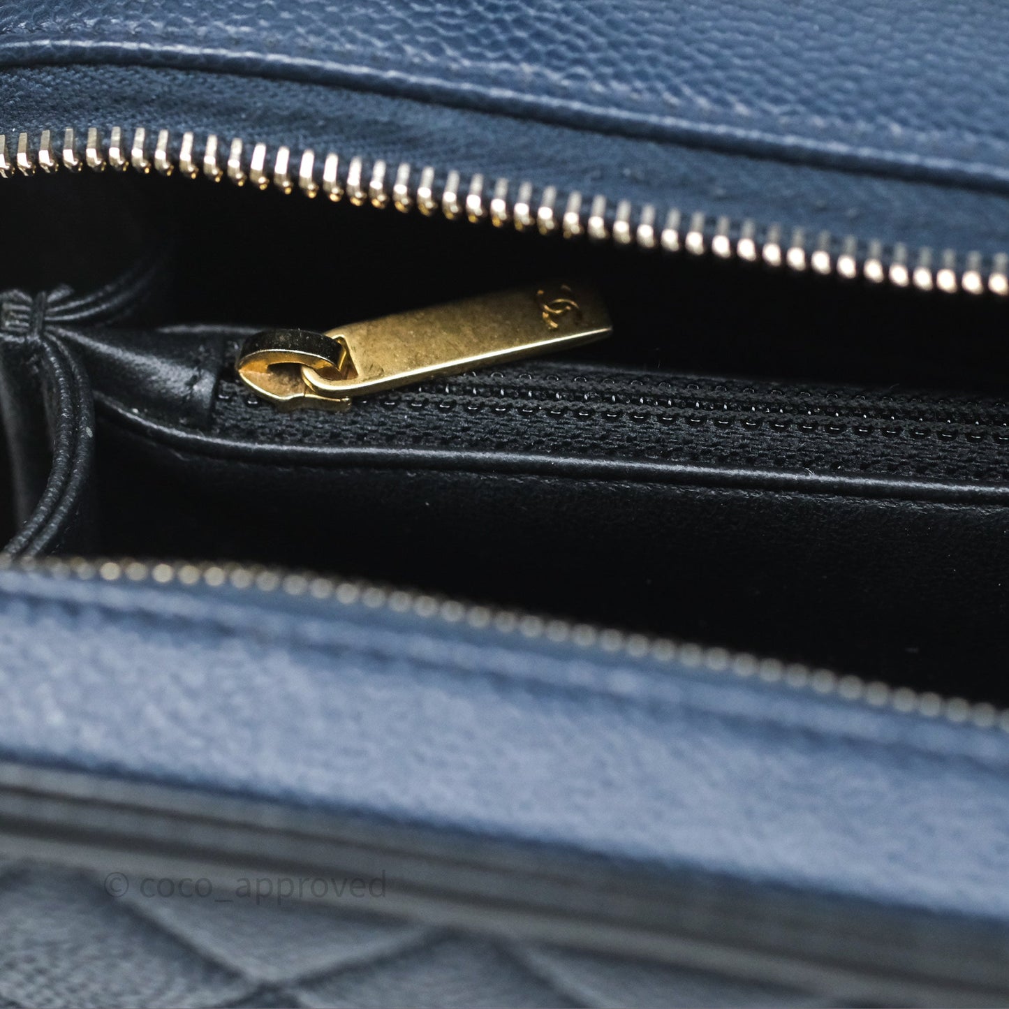 Chanel Quilted Medium CC Filigree Vanity Case Dark Navy Caviar Gold Hardware