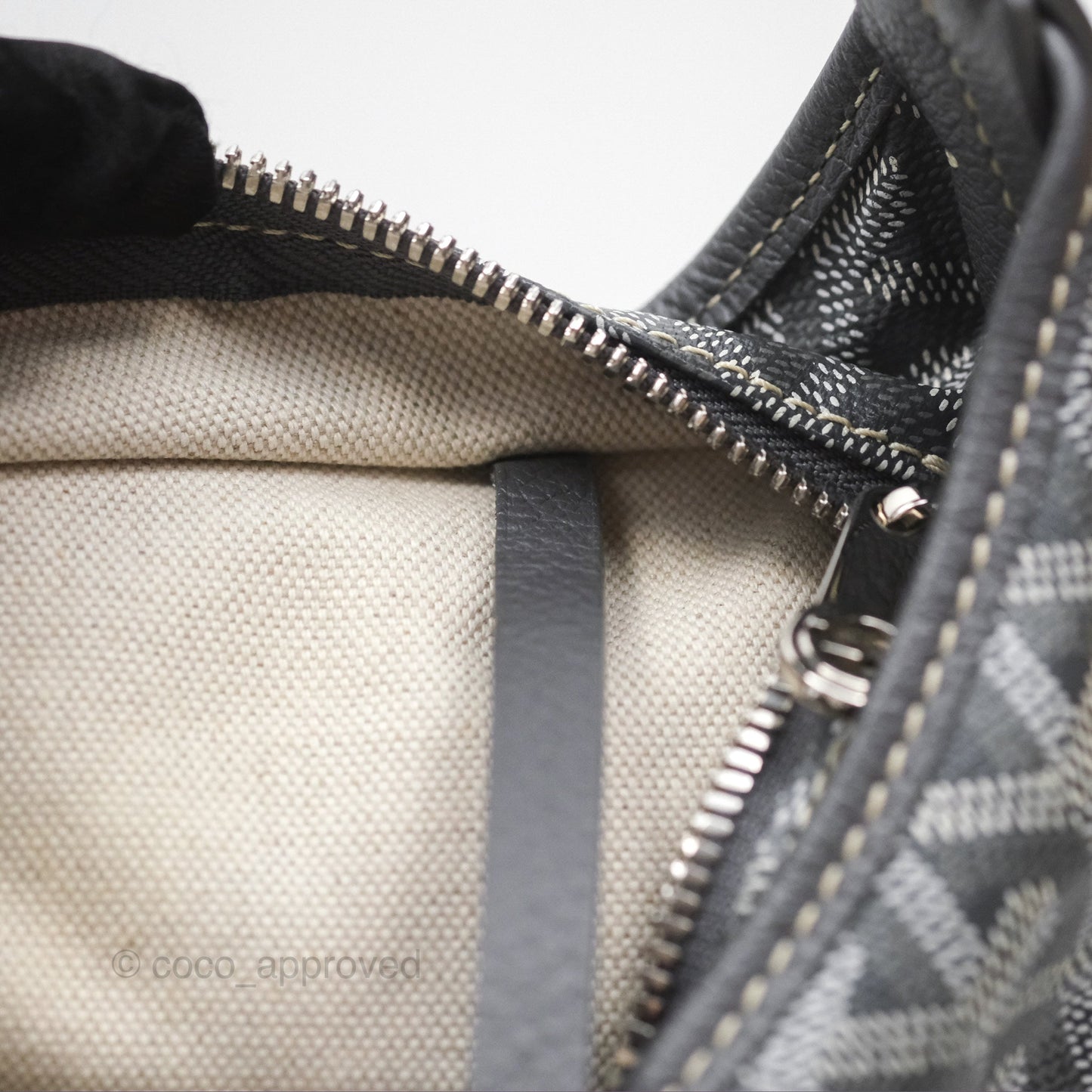 Goyard Bohème Hobo Bag Grey Goyardine Canvas