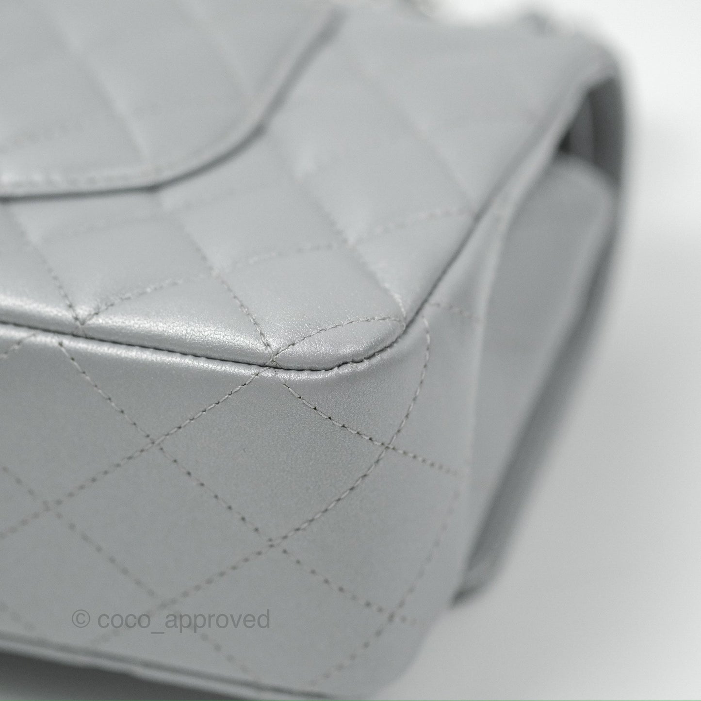 Chanel Classic M/L Medium Flap Quilted Pearly Silver Silver Hardware 23P