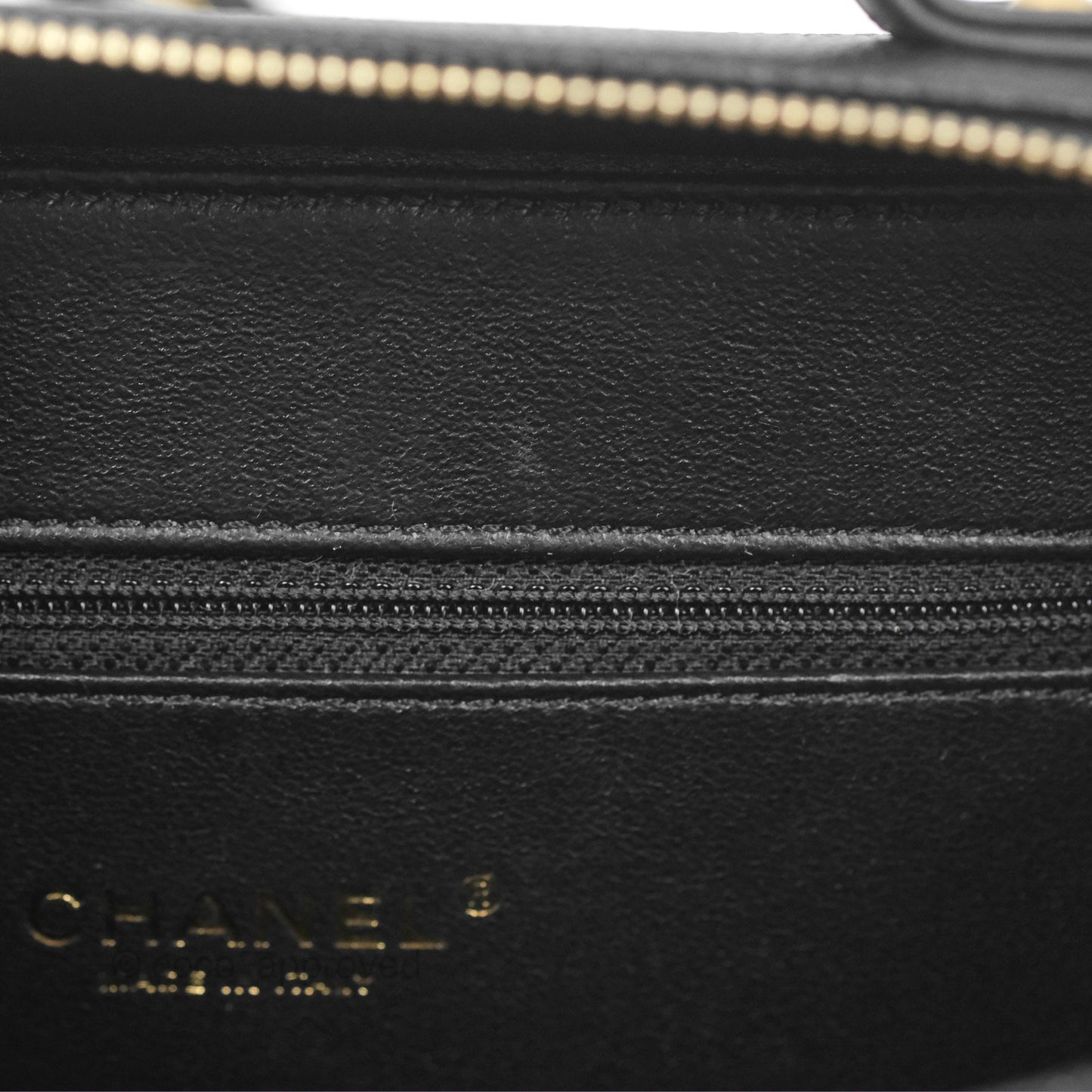 Chanel Quilted Medium CC Filigree Vanity Case Black Caviar Aged Gold Hardware