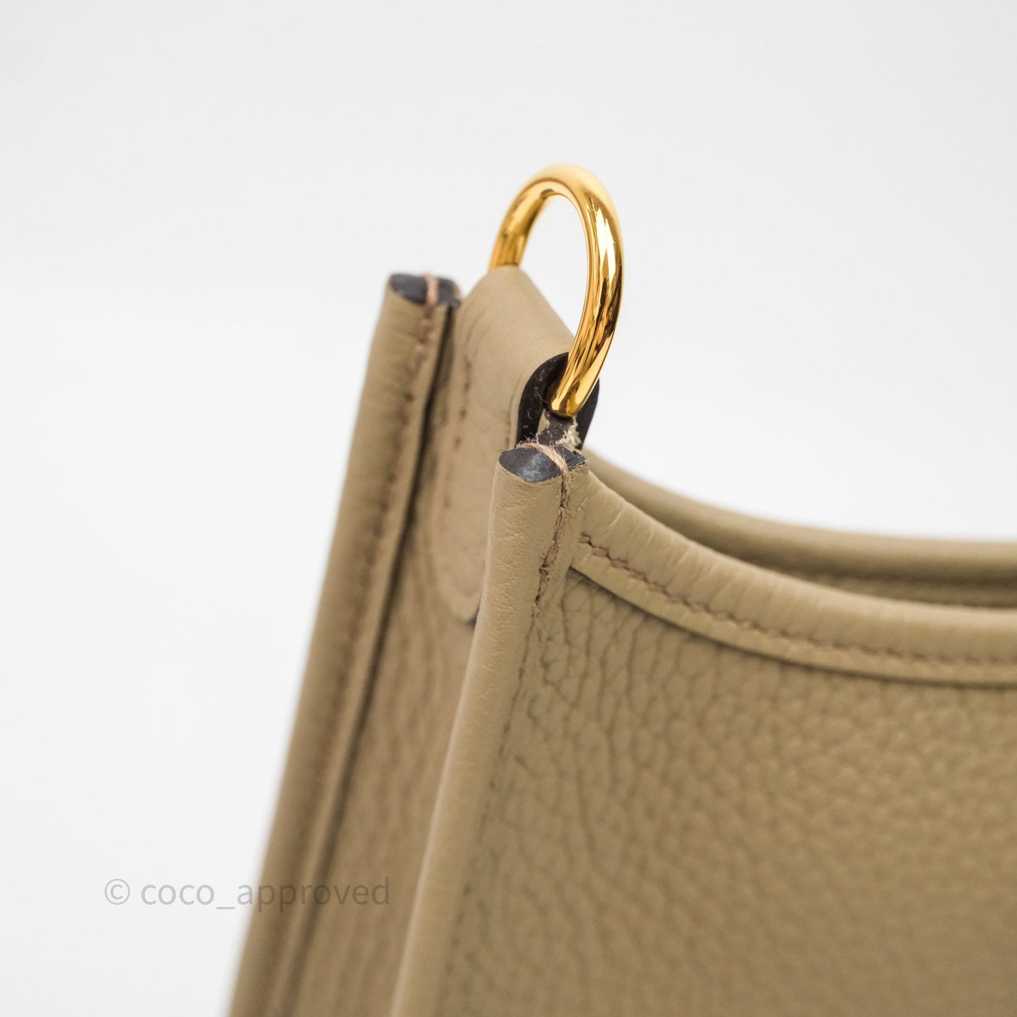 Hermès Mini Evelyne 16 Beige Marfa 8Q Clemence Gold Hardware