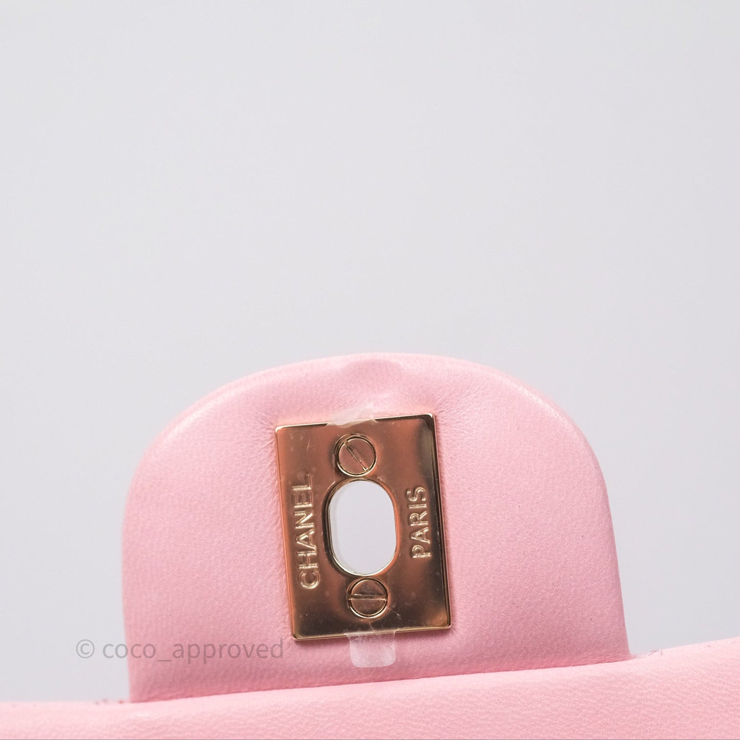 Chanel Classic M/L Medium Flap Quilted Pink Lambskin Gold Hardware