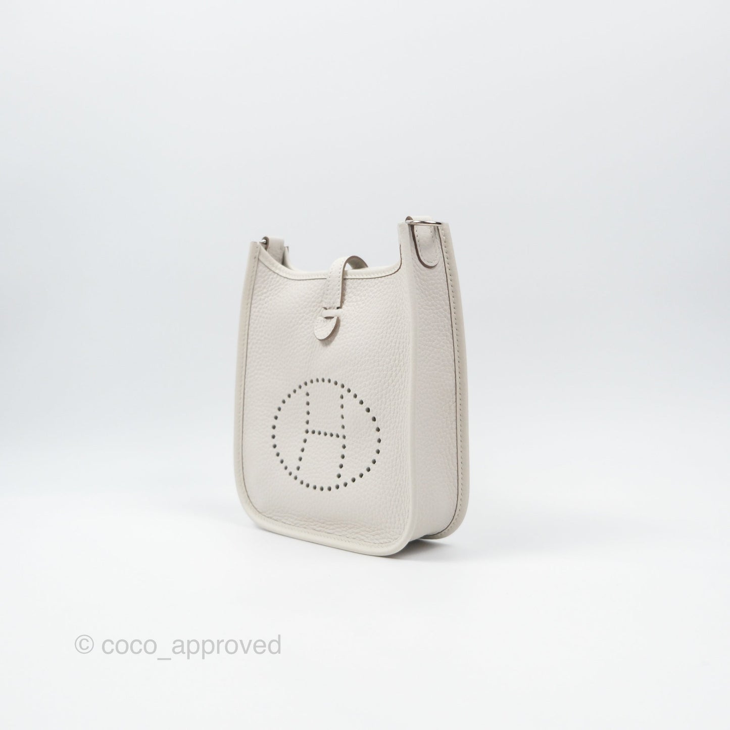 Hermès Mini Evelyne 16 Gris Pale M4 Clemence Palladium Hardware