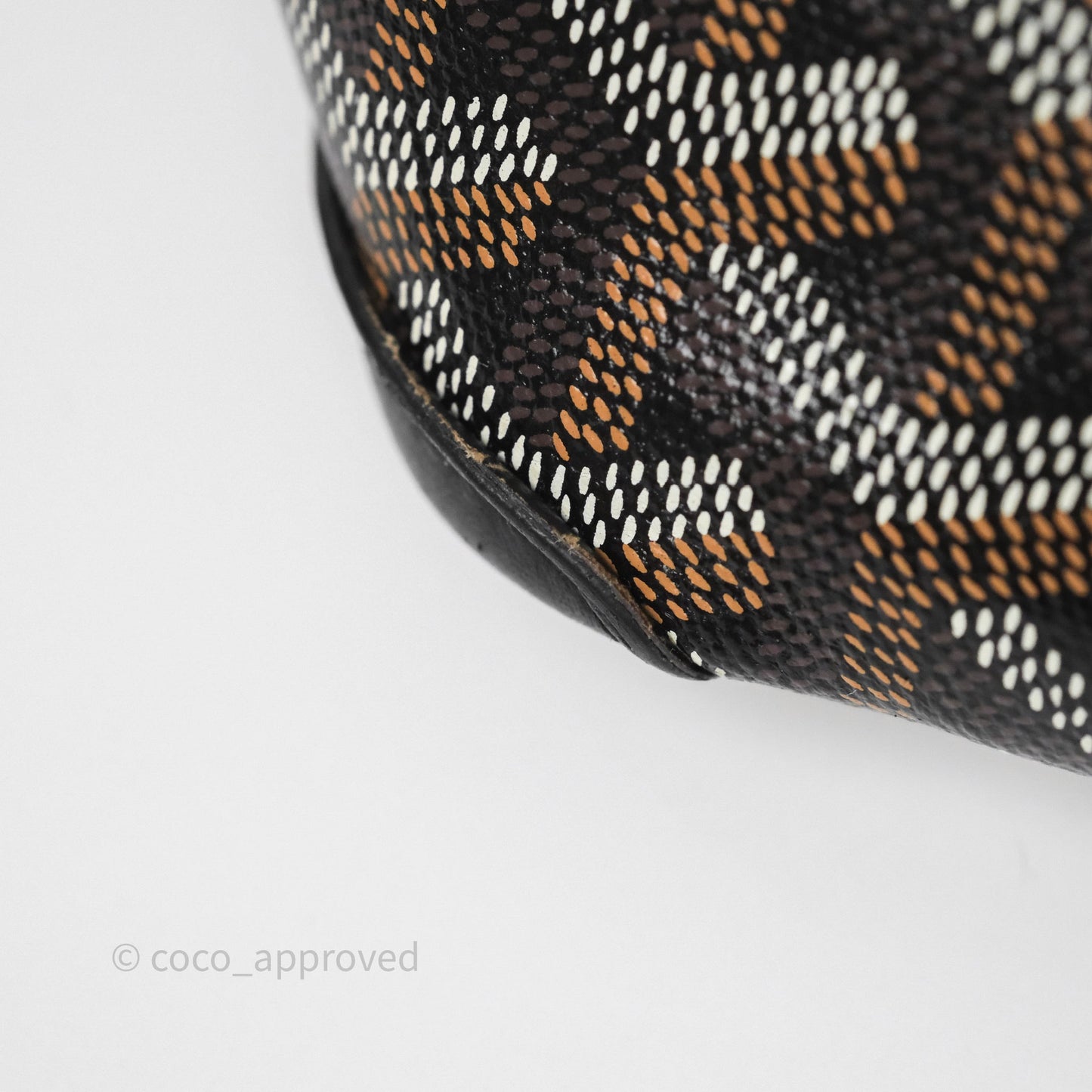 Goyard Artois Tote PM⁣⁣⁣⁣⁣⁣⁣⁣⁣⁣⁣⁣⁣⁣⁣⁣⁣⁣⁣⁣ Goyardine Canvas Black