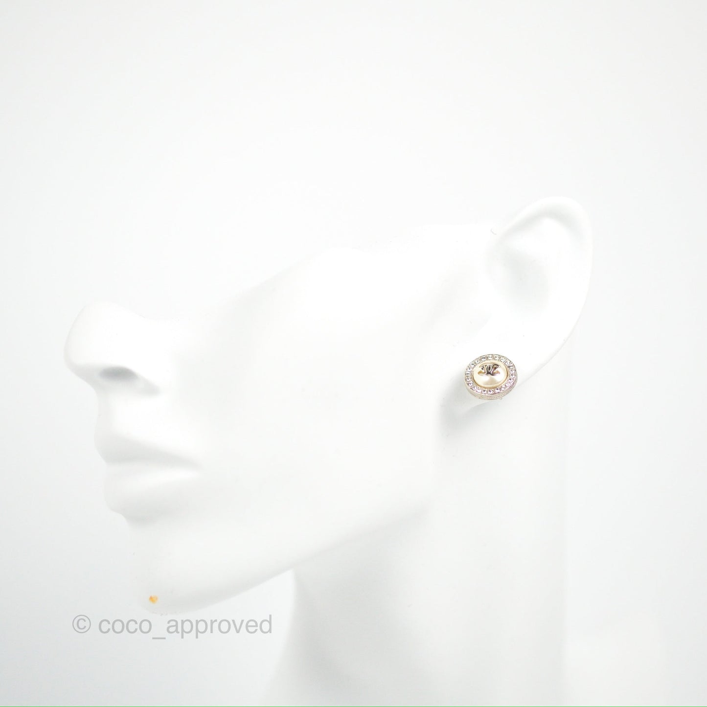 Chanel Round Crystal CC Earrings Silver Tone 18P